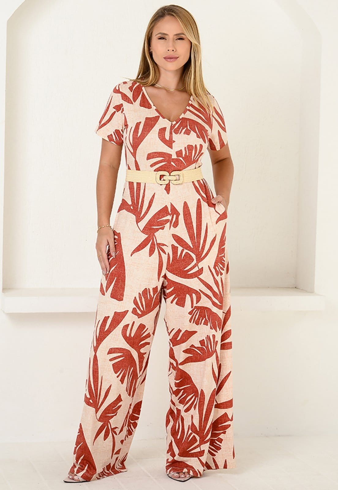 Macacão Pantalona M/C Bolsos BBonnie Esther Estampa Vermelha