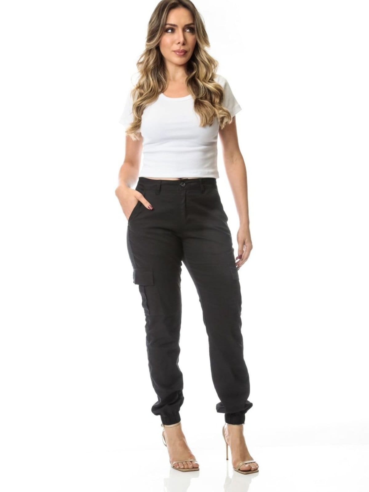 Calça Feminina Jogger Cargo Com Bolso Lateral