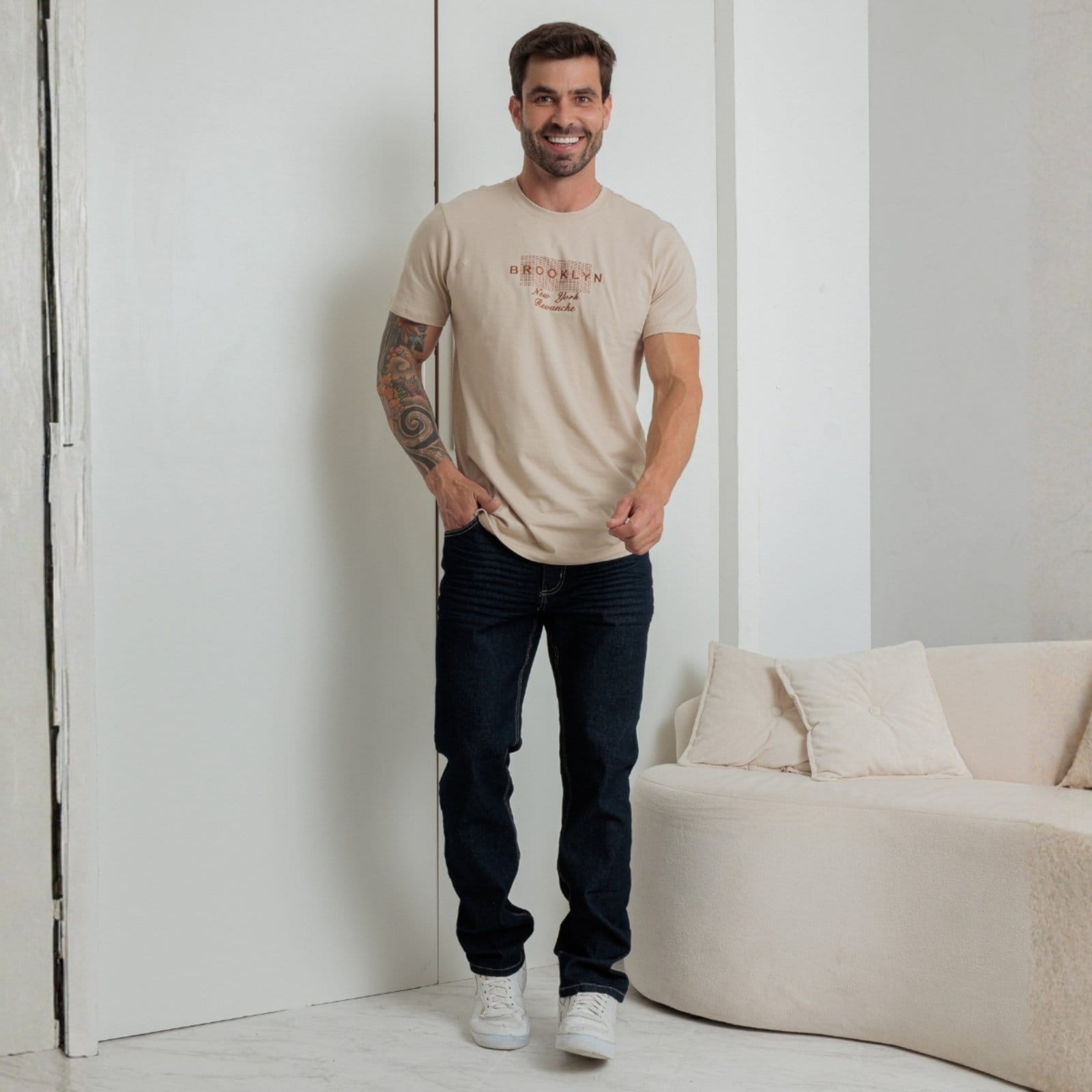 Vista 2 Calça Jeans Regular Masculino Revanche Circeios Revanche unico