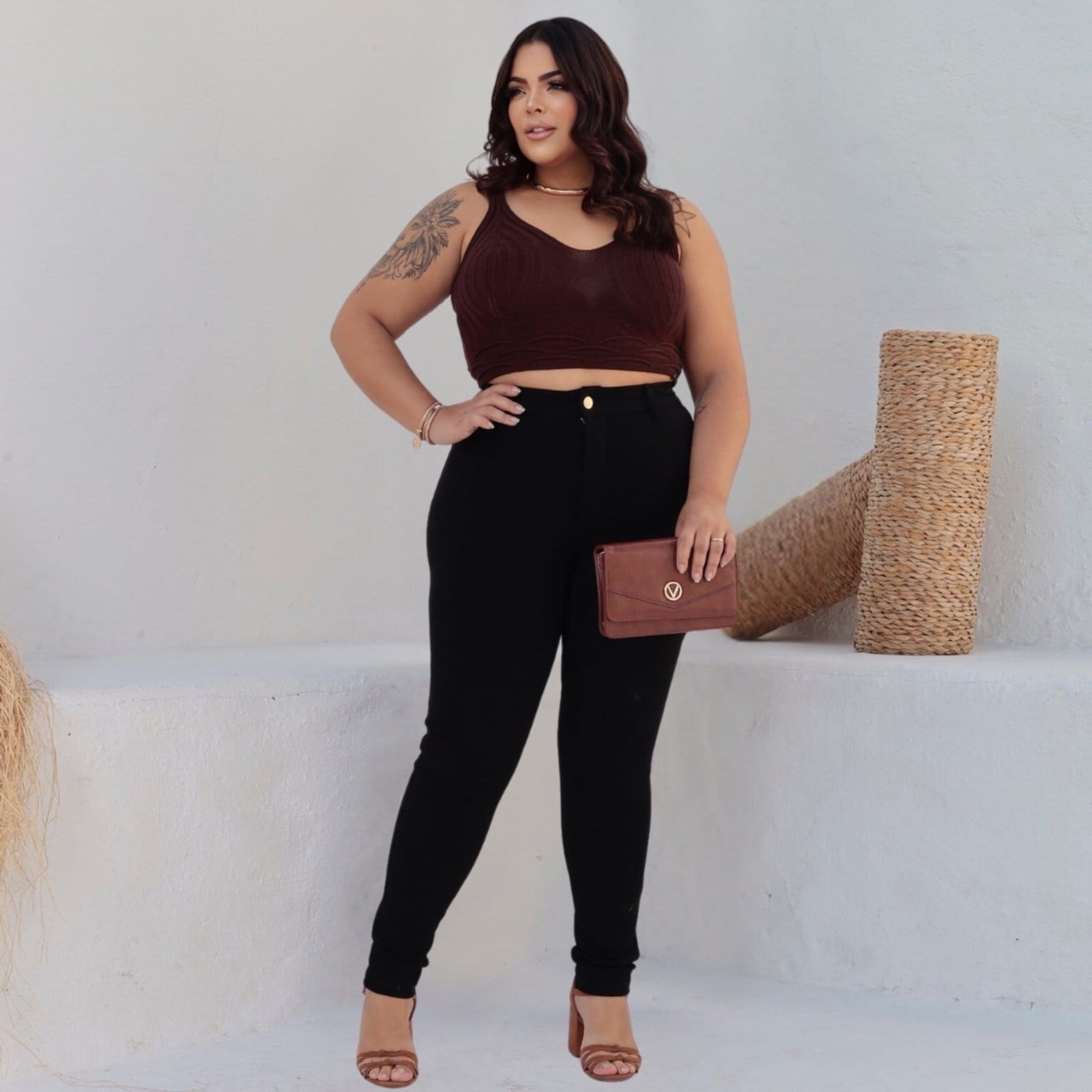 Vista 2 Calça Skinny Bandagem Curvy Feminina Revanche Moita Revanche preto