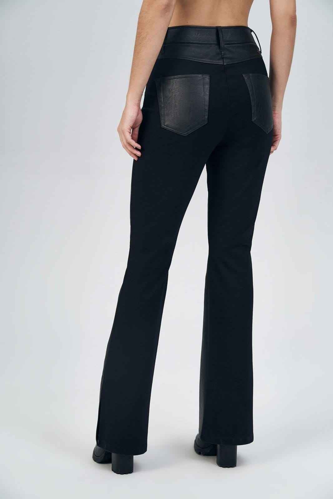 Vista 2 Calça Resinada com Fenda Feminina Acostamento ACT FEMININO preto