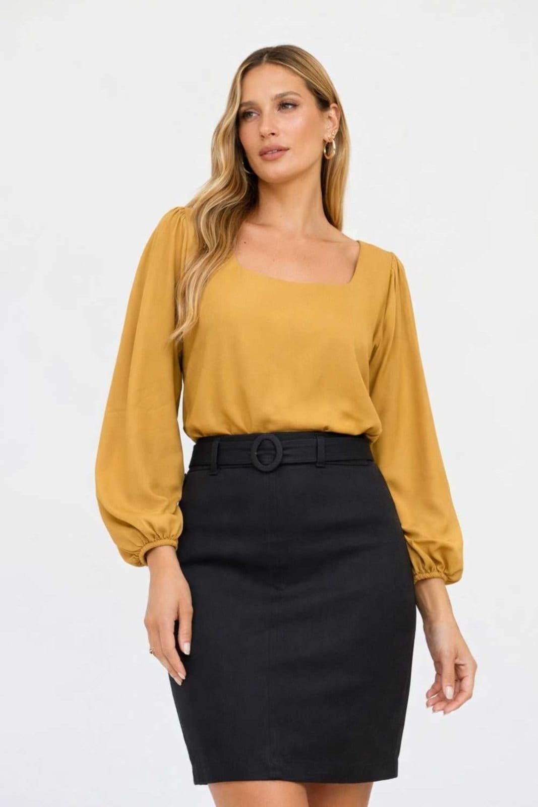 Vista 2 Saia Vanibele Lápis Preta Vanibele preto