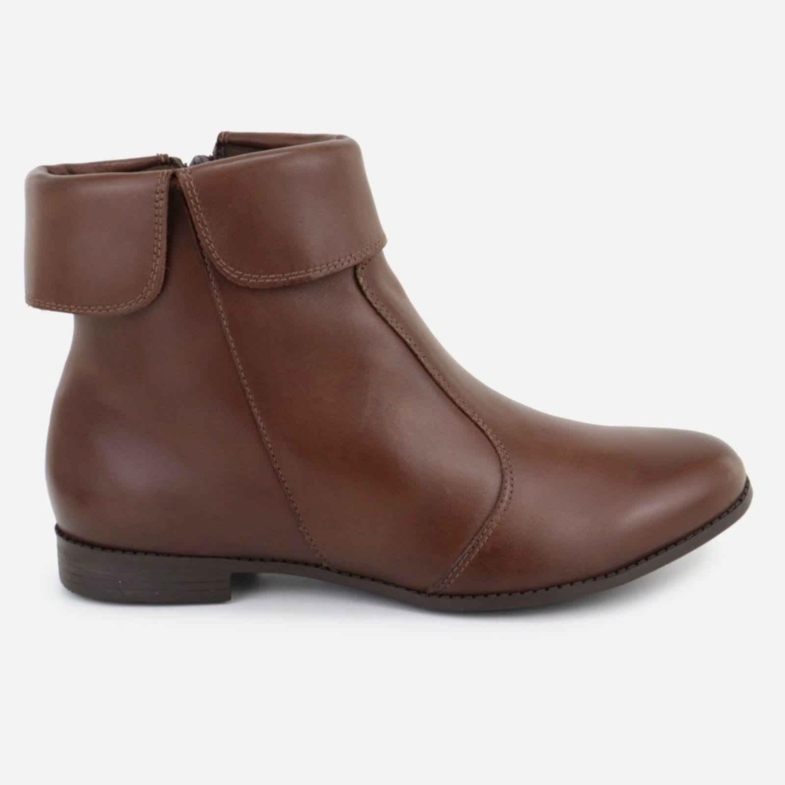 Vista 2 Bota em Couro Franja Maria Paula Cano Curto Cacau MARIA PAULA marrom