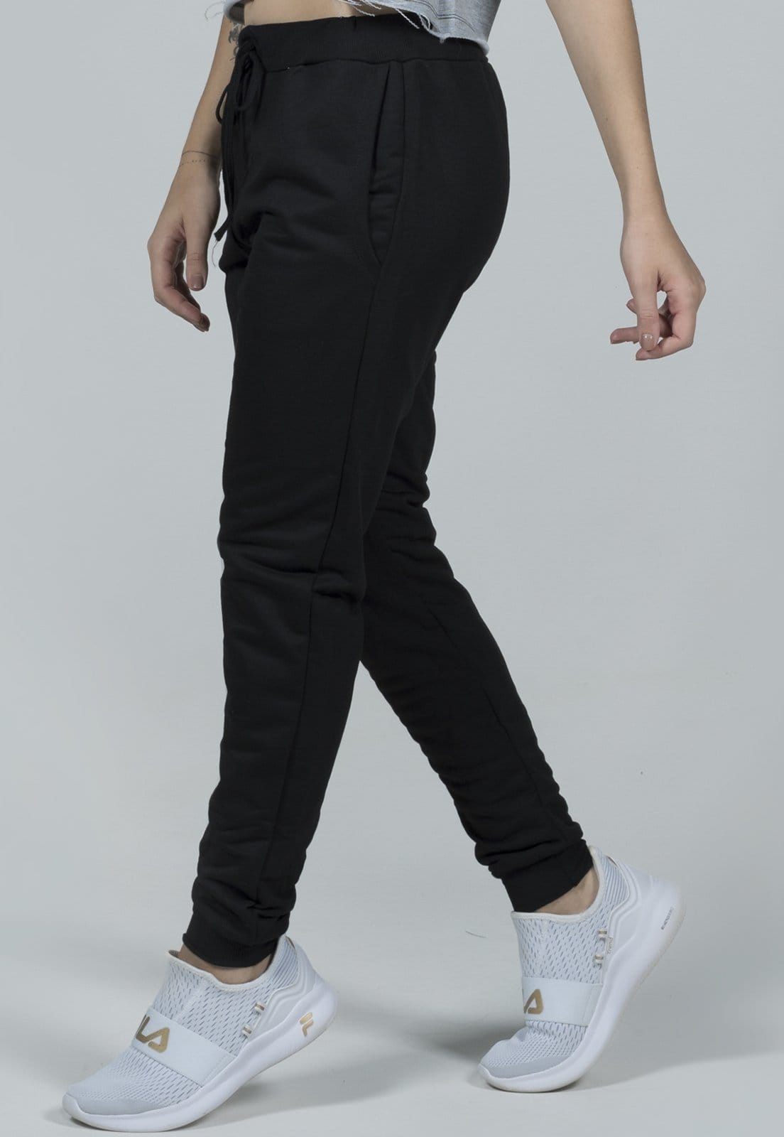 Vista 2 Calça Feminina Vekyo Moletinho Jogger Boslo Casual Preta VEKYO preto