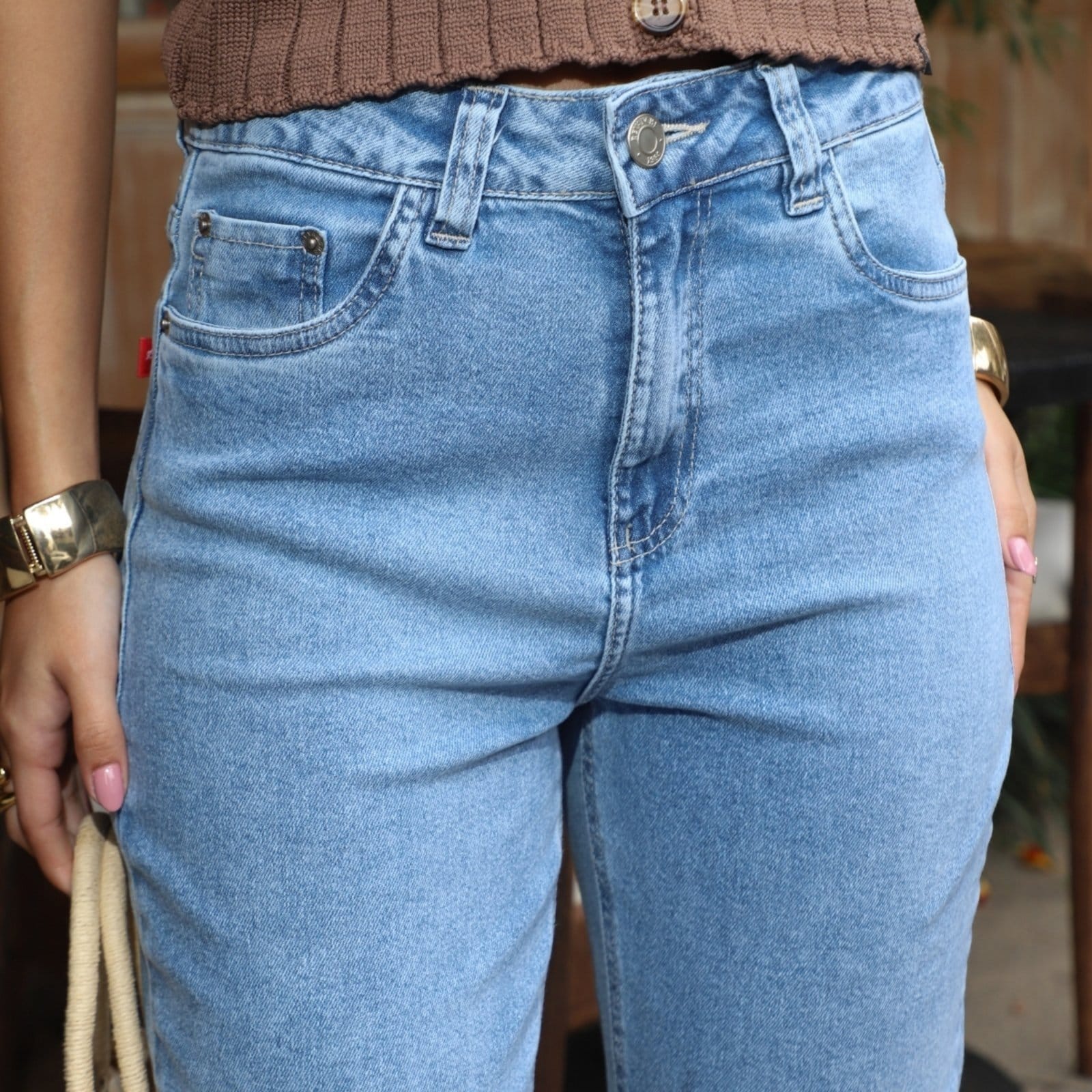 Vista 2 Calça Jeans Reta Cintura Alta Com Barra A Fio Feminino Revanche Soague Revanche unico