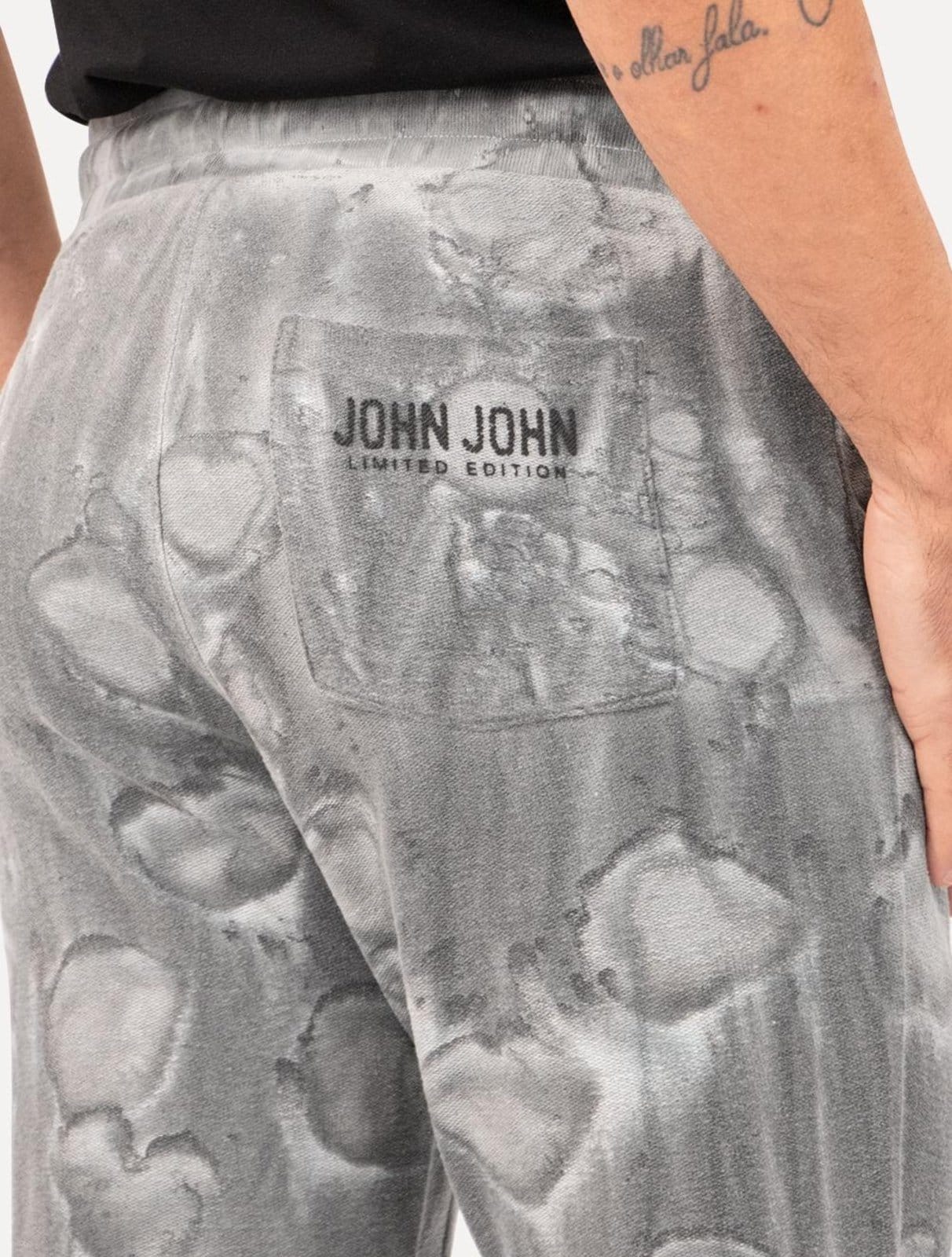 Vista 2 Calça John John Moletom Masculina Regular Splash Médio John John cinza