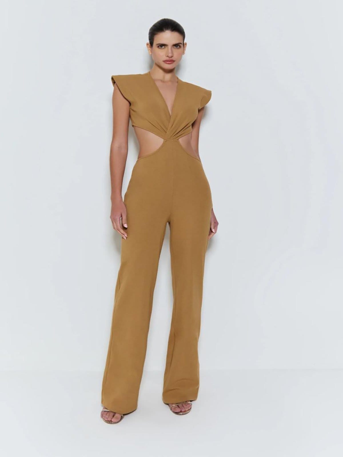 Macacao Decote V Zen e Abertura na Cintura Caqui