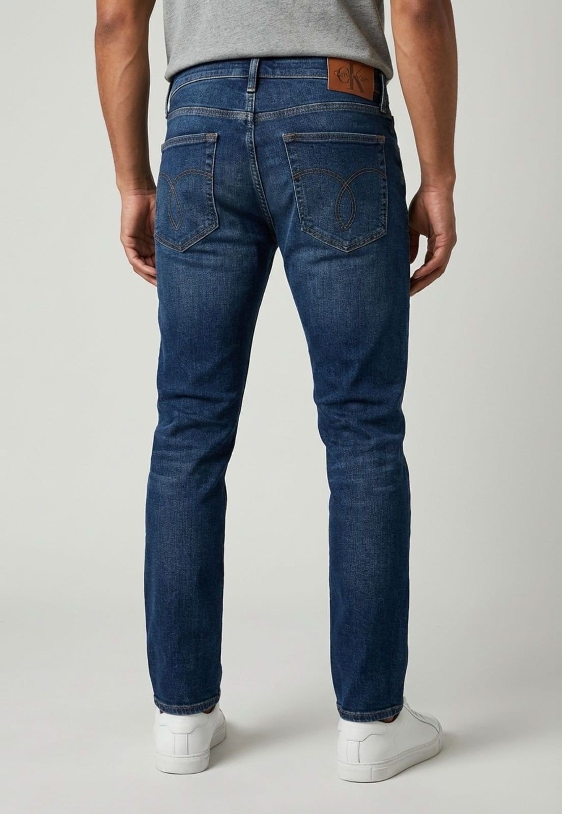 Vista 2 Calça Jeans Masculina Calvin Klein Slim 5 Pockets Escura Calvin Klein Jeans azul