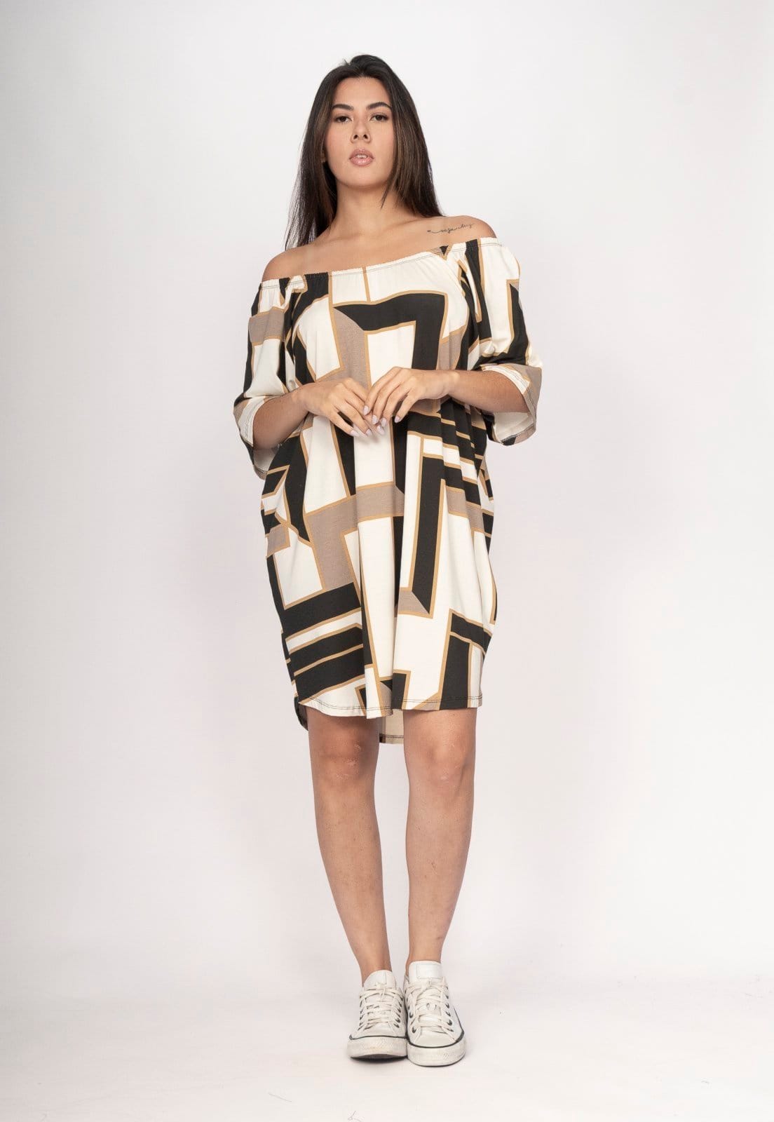 Vista 2 Vestido CabanaFree Curto Malha Ombro a Ombro Mullet Amplo Estampa Igaci Cabanafree estampado