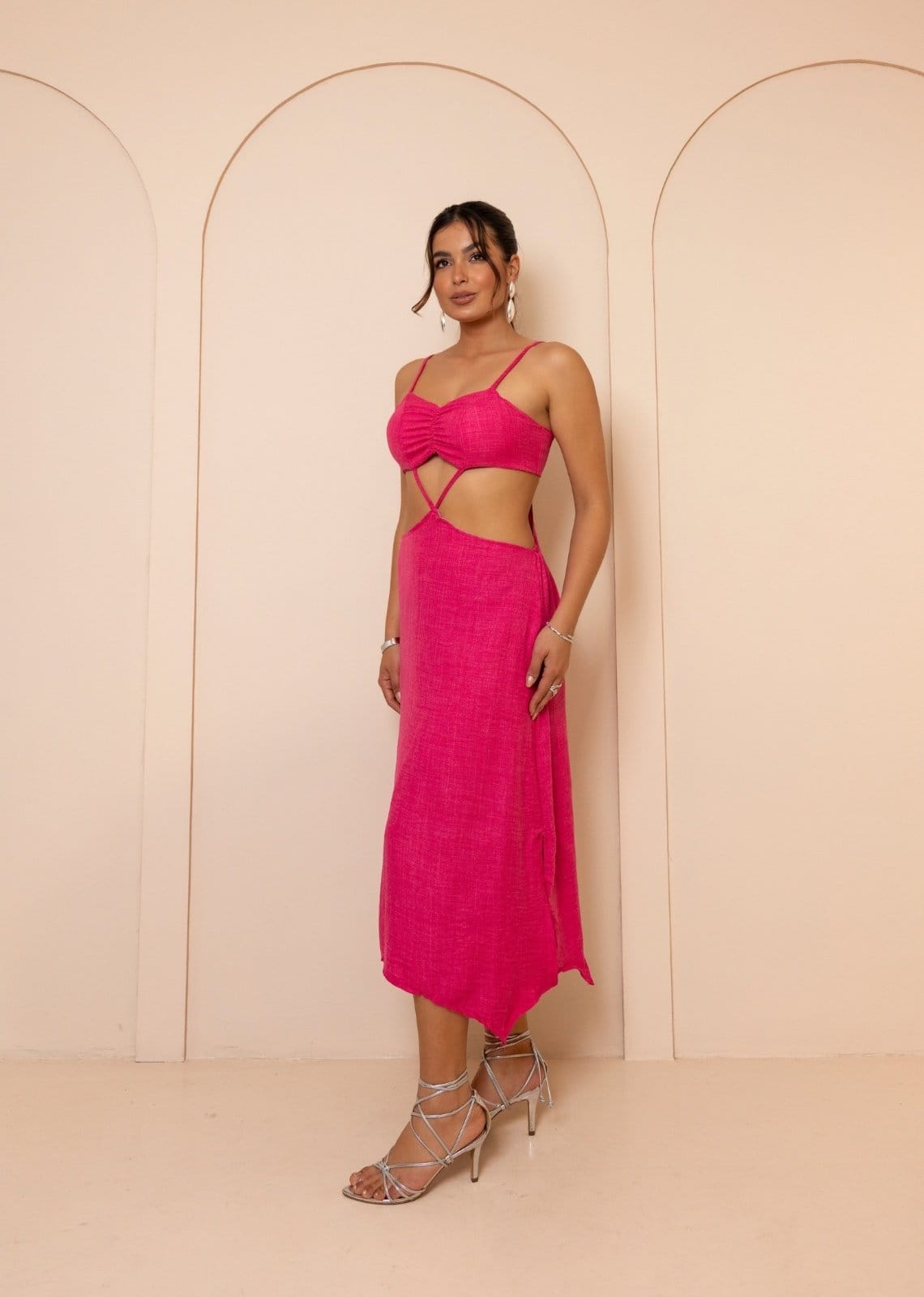 Vista 2 Vestido Abertura Laço Amanda Pink Cia do Vestido rosa pink