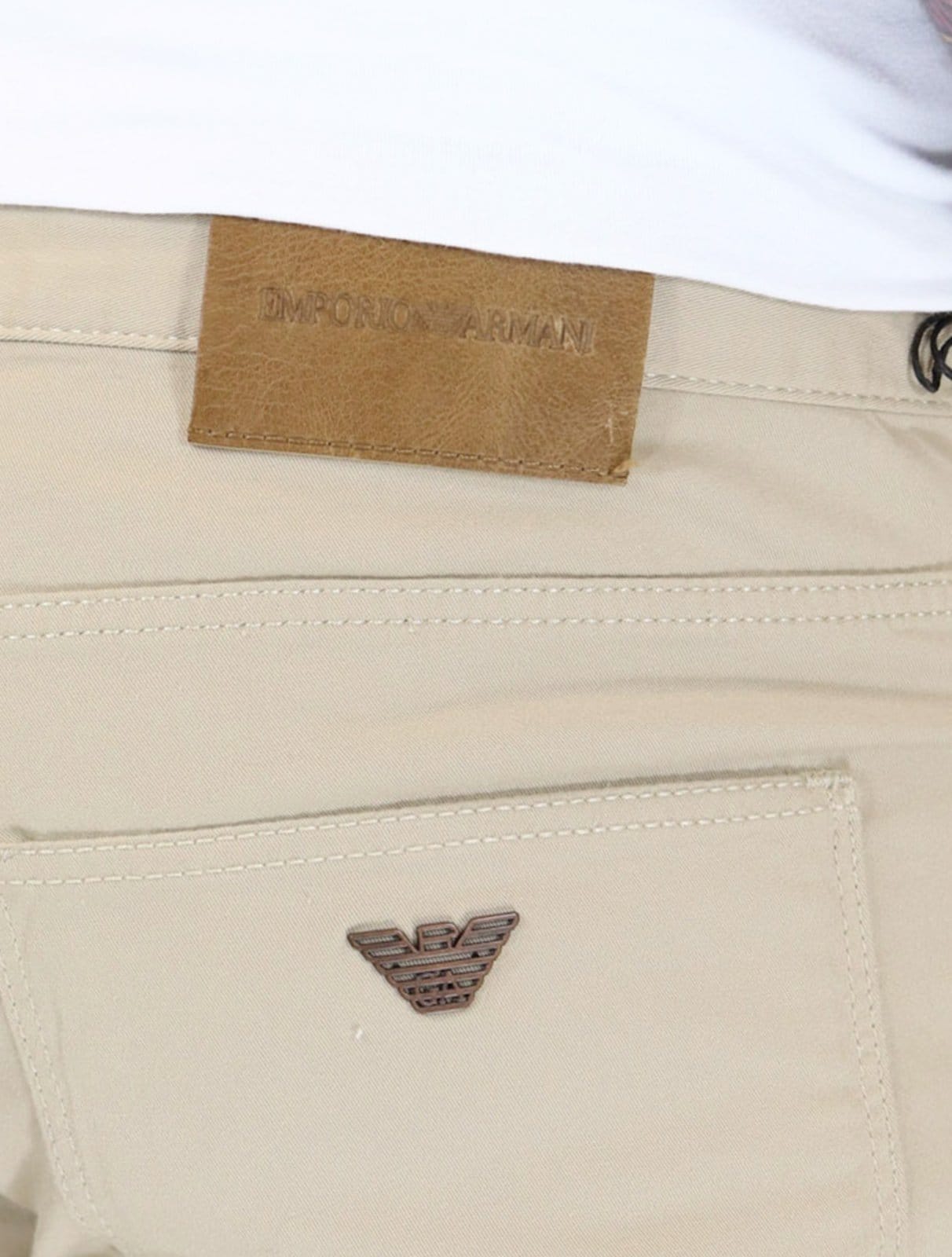 Vista 2 Calça Jeans Empório Armani Masculina J06 Slim Fit 5 Pockets Caqui Emporio Armani cáqui caqui