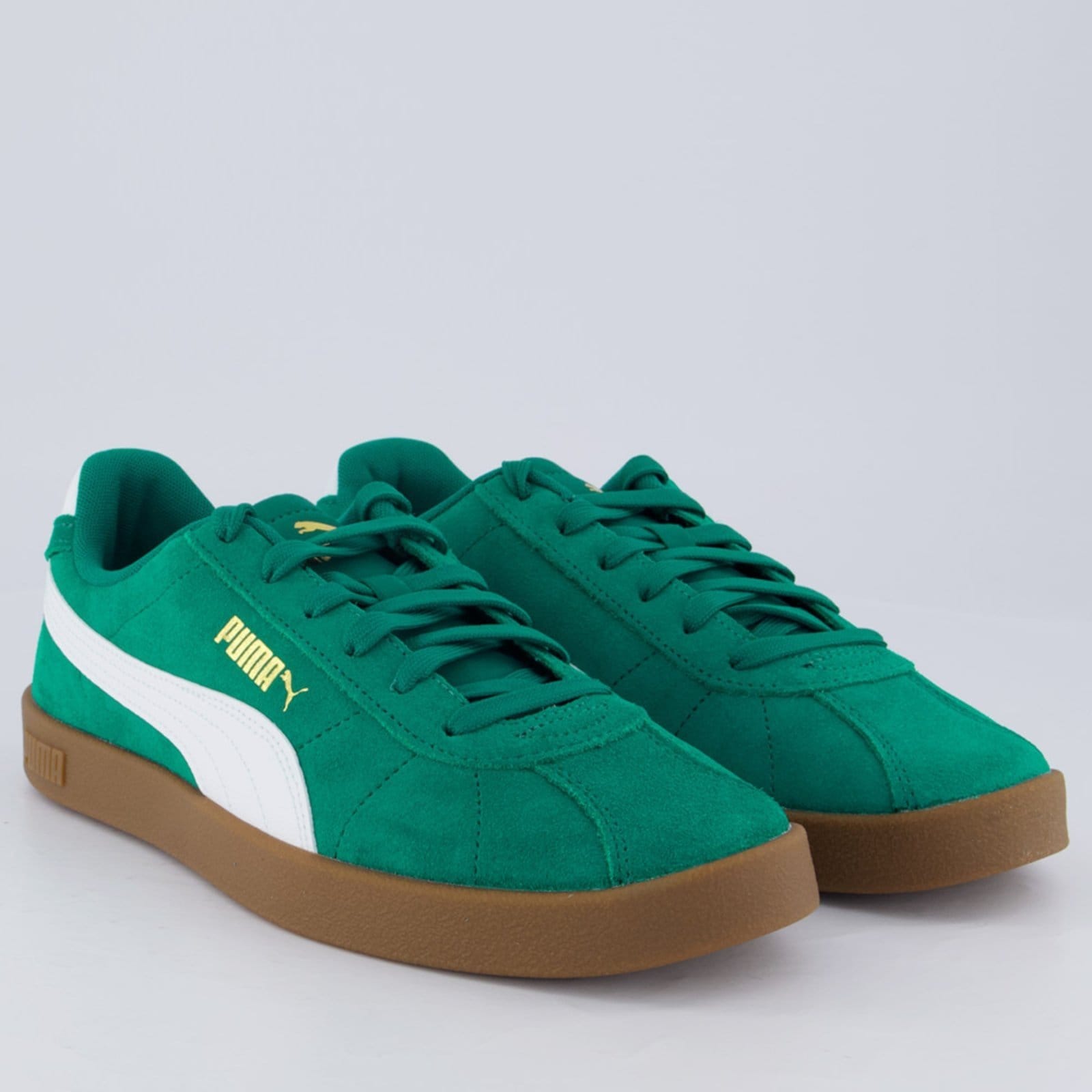Vista 2 Tênis Puma Club II e Branco Puma verde