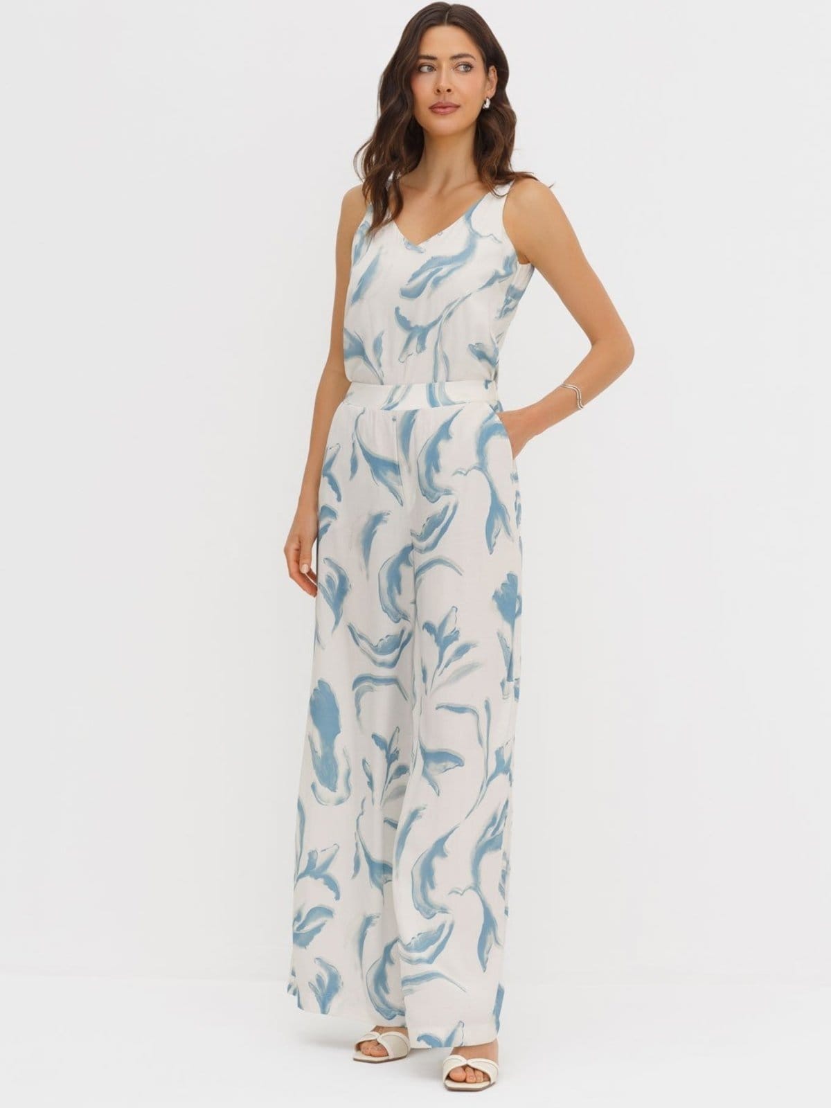 Calça em Alfaiataria Pantalona em Viscose Estampada Magda