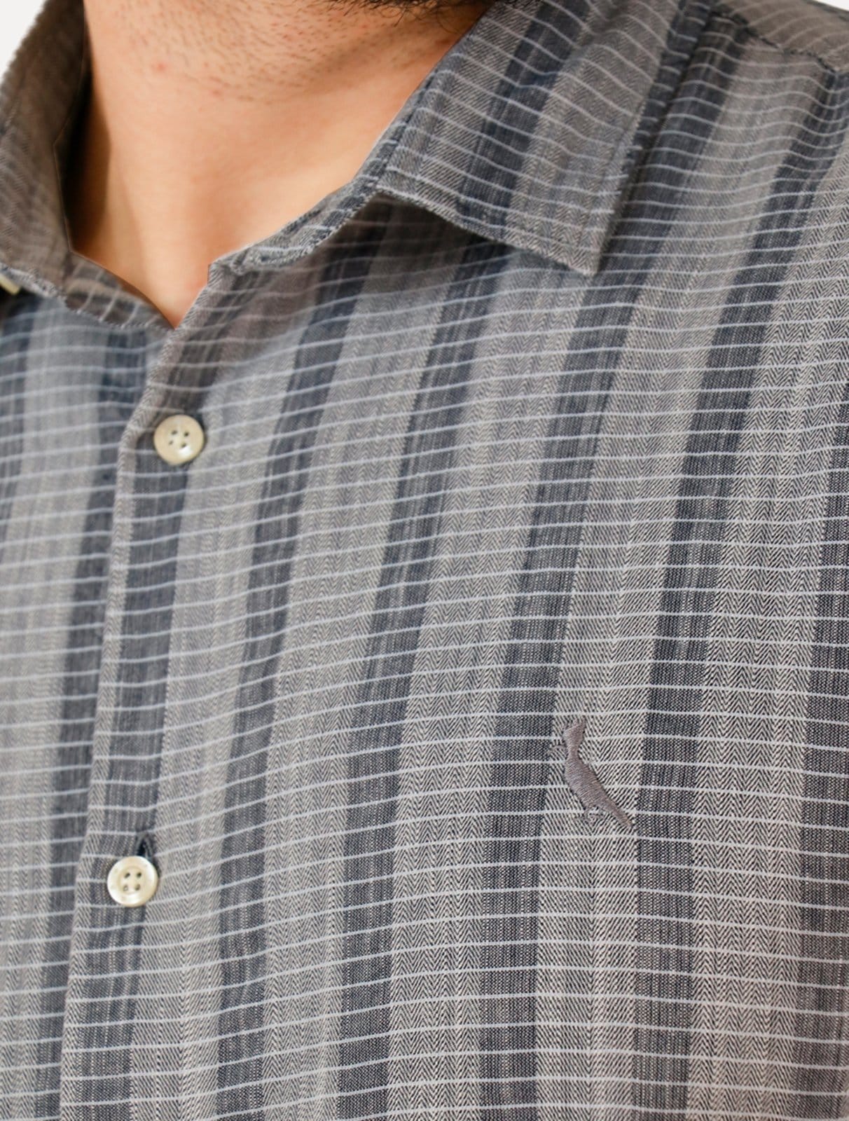 Vista 2 Camisa Reserva Masculina Listras Kame Melange Reserva azul marinho