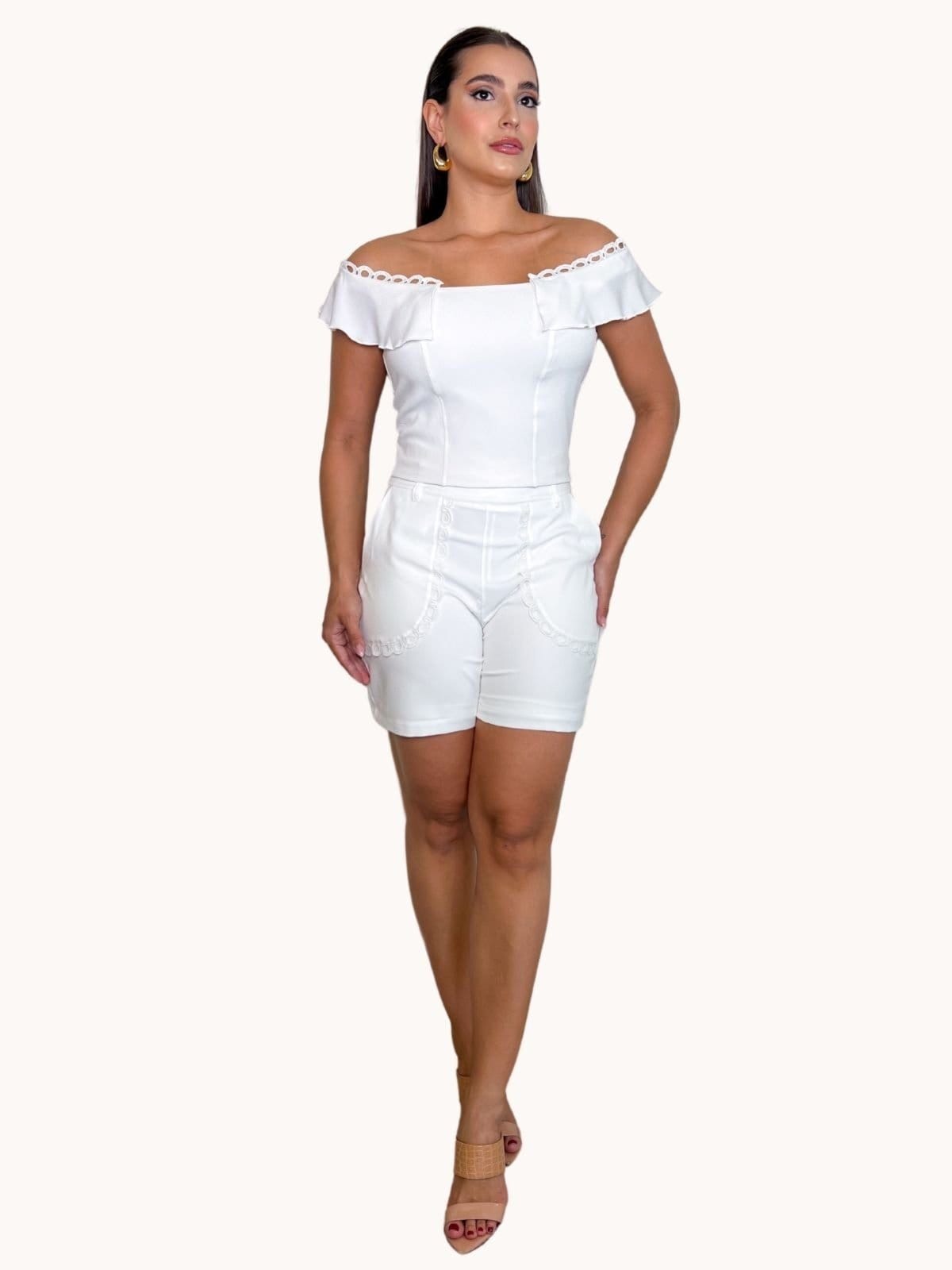 SHORT FEMININO COM RENDA Off White