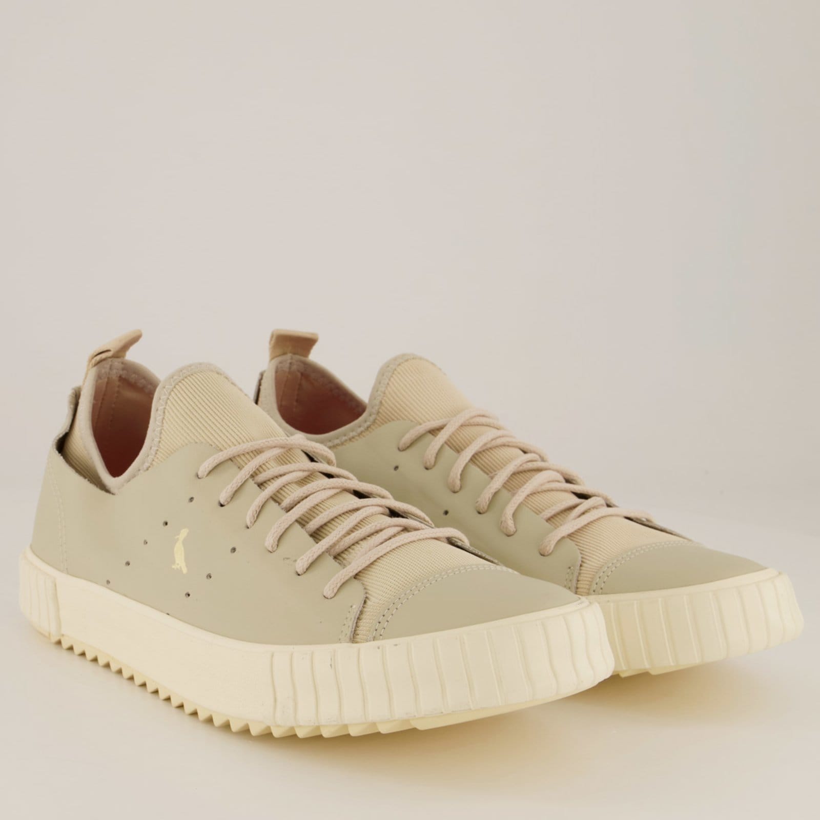 Vista 2 Tênis Reserva Astral Off White Reserva branco white