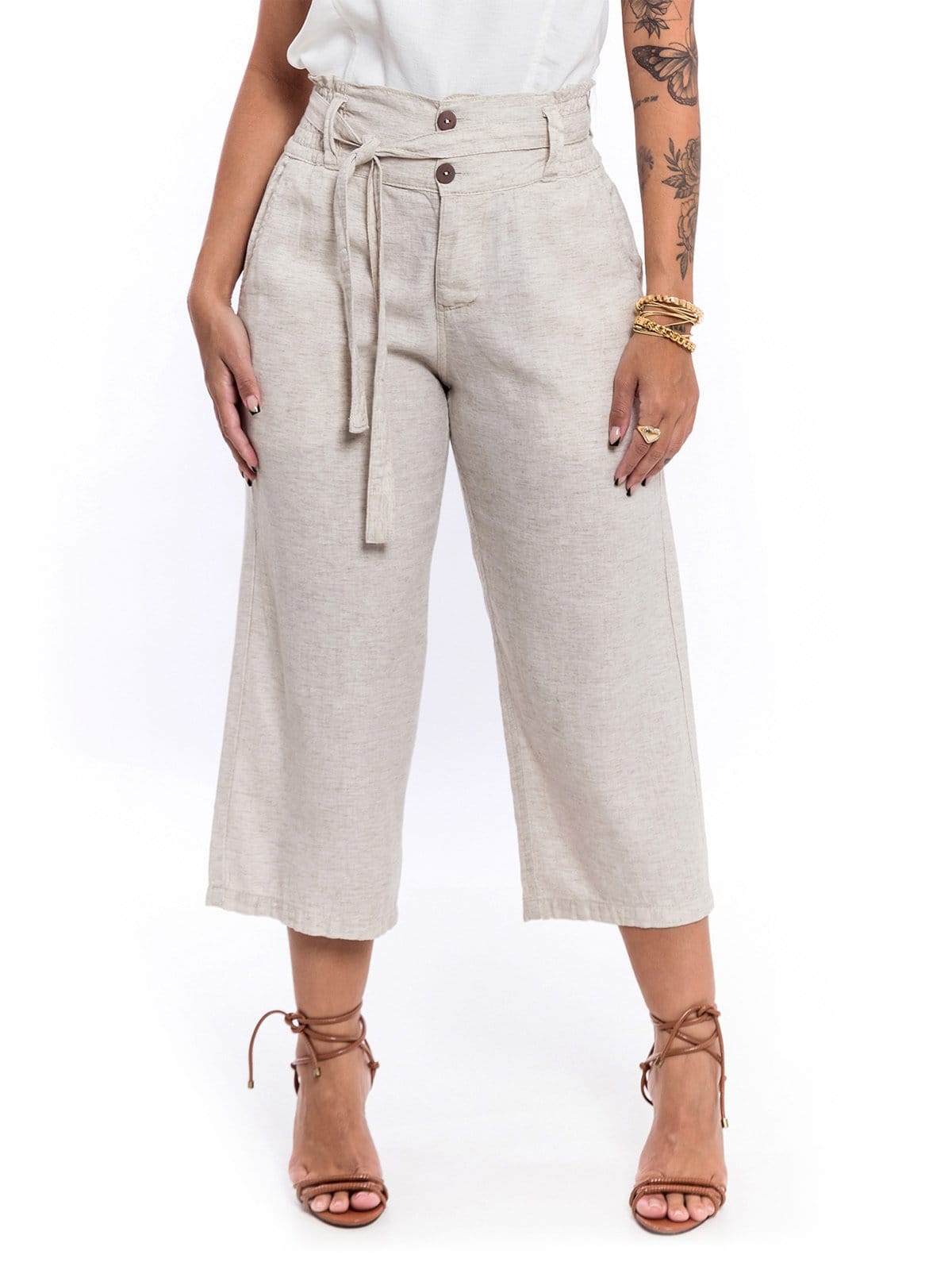 Bermuda Pantacourt Restrito Jeans de Linho com Laxtex