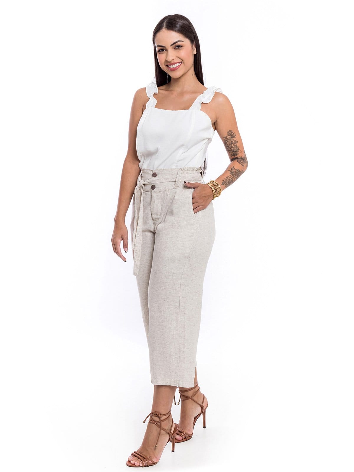 Vista 2 Bermuda Pantacourt Restrito Jeans de Linho com Laxtex Restrito Jeans bege