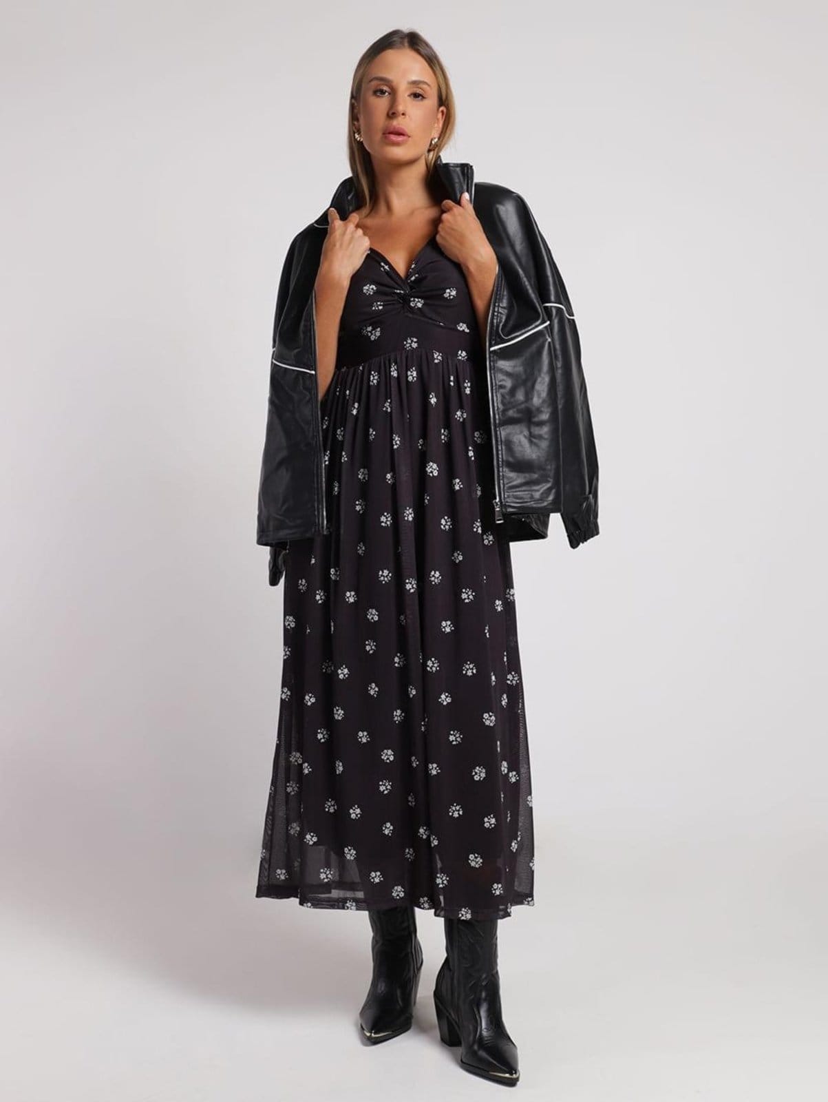 Vestido Tule Longo Manga 3/4 Autentique Feminino