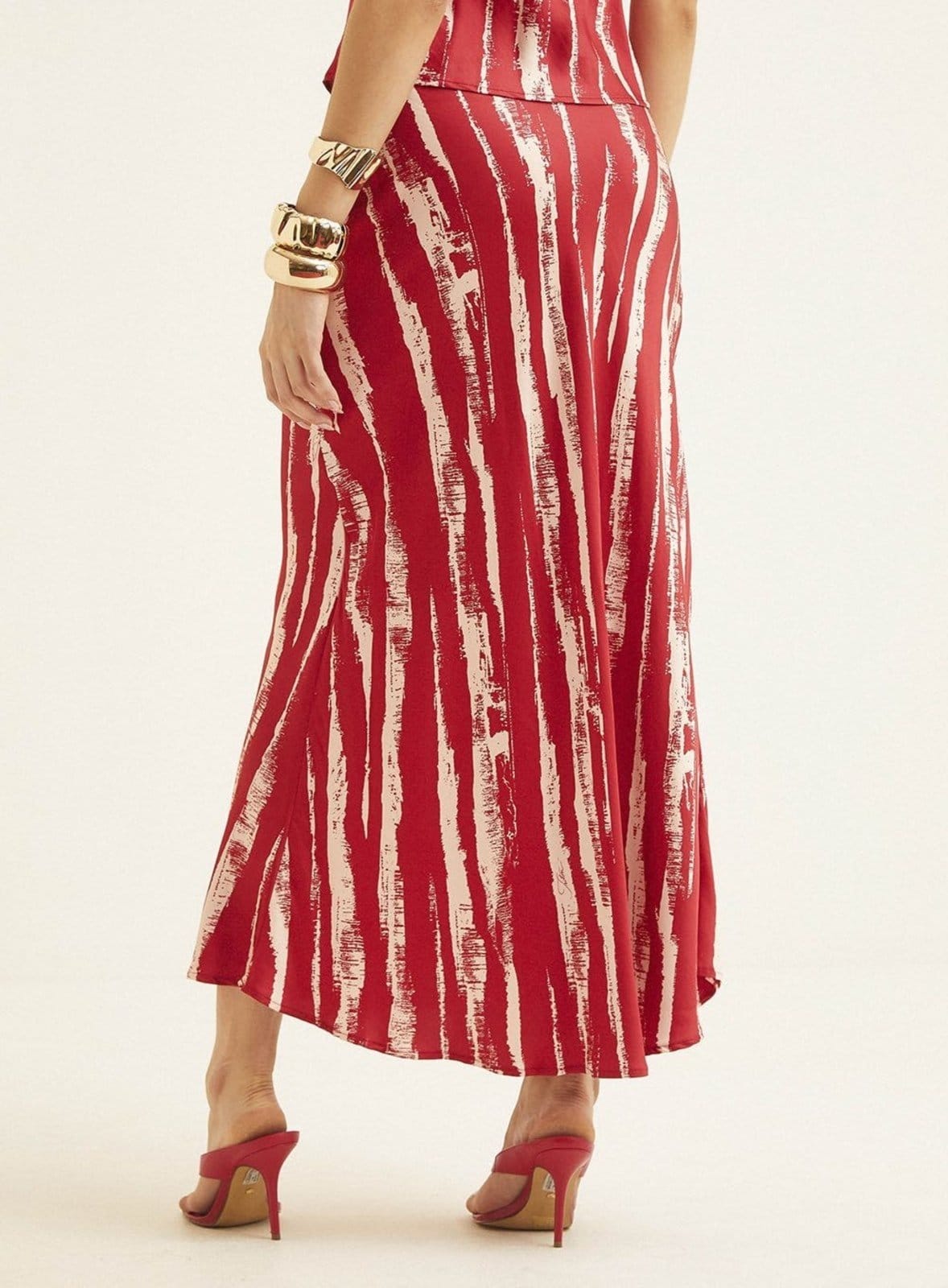 Vista 2 Saia Midi Estampada Triton Summer Lines Triton vermelho