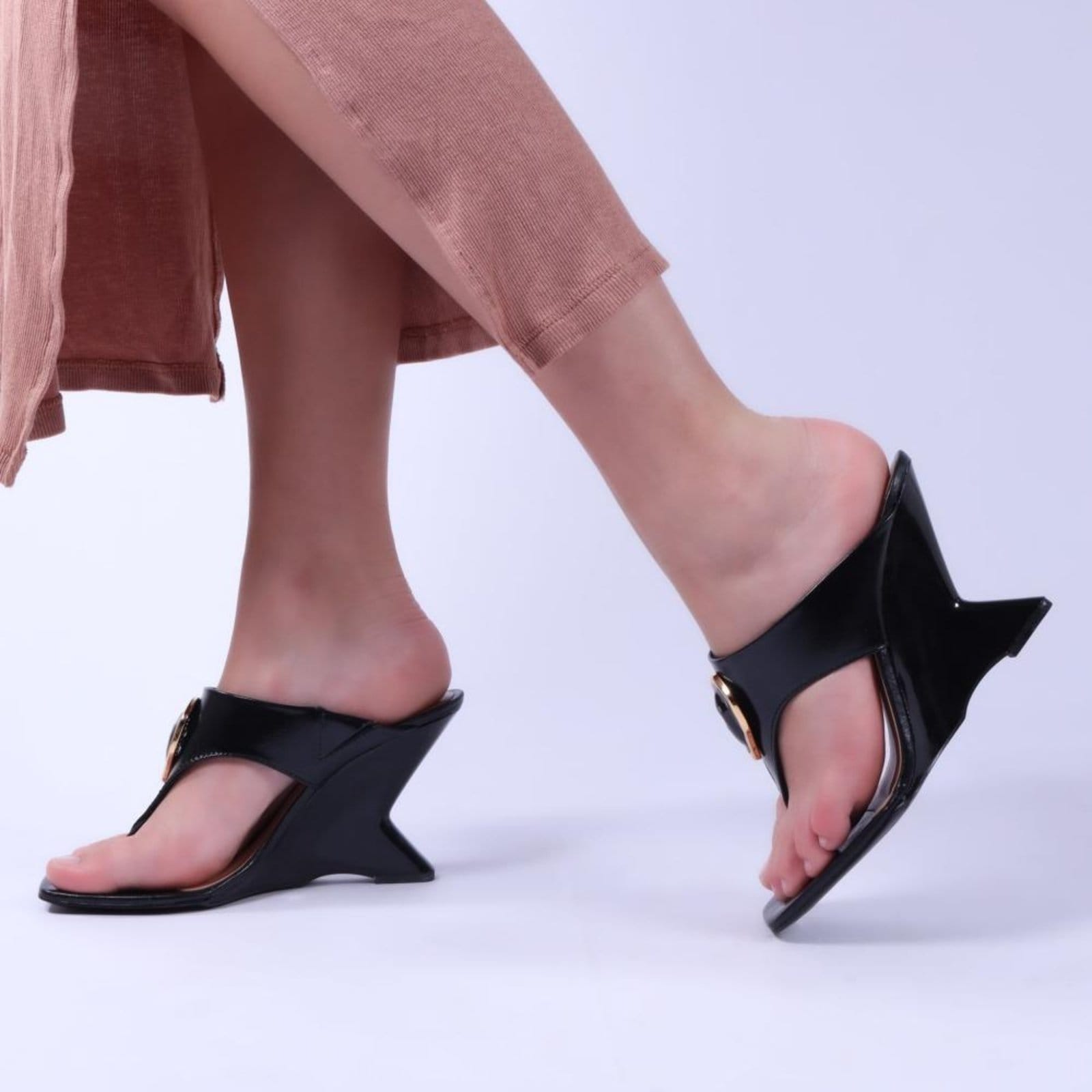 Vista 2 Tamanco Feminino Zariff 2104-6766 Preto Zariff incolor