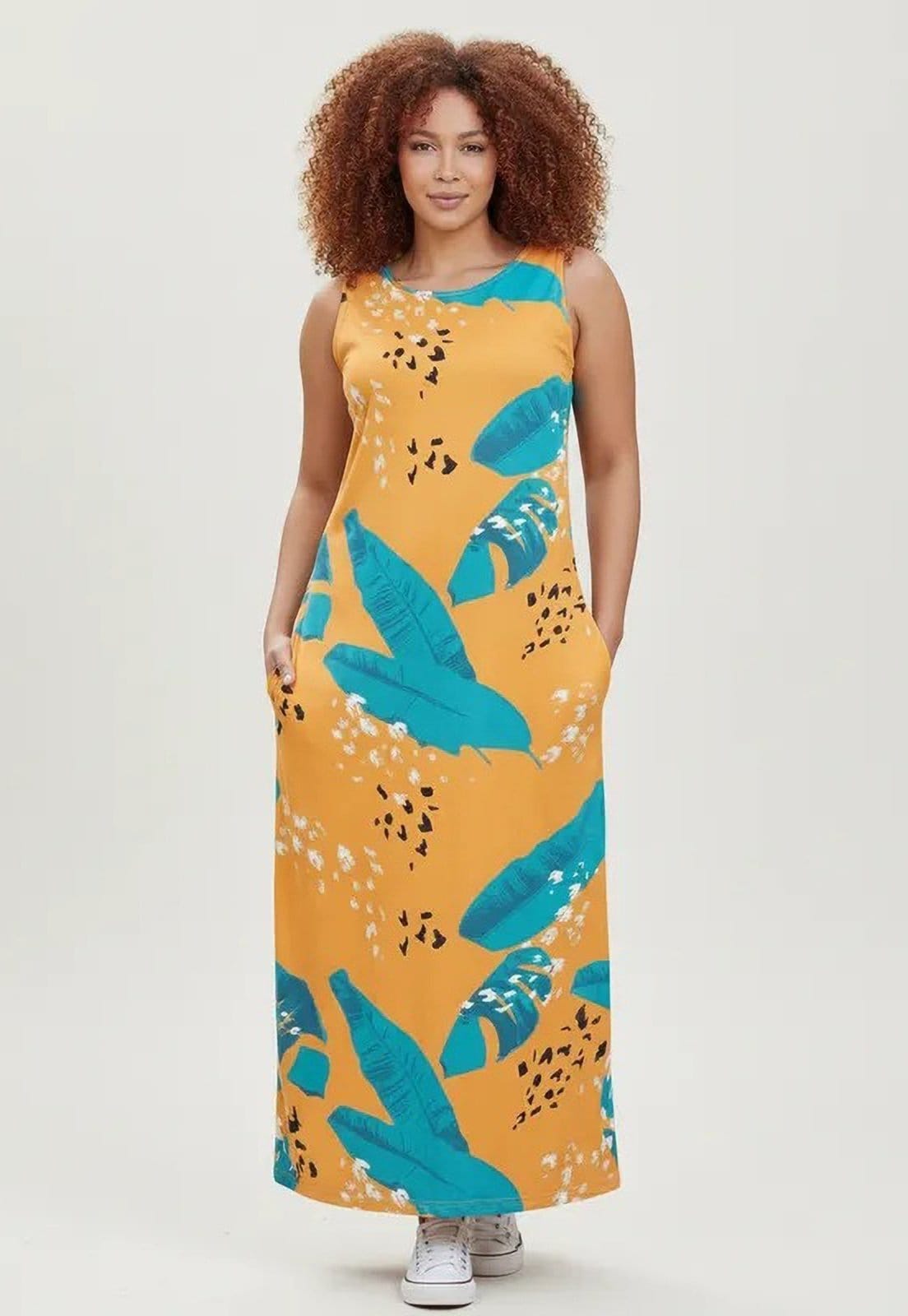 Vista 2 Vestido CabanaFree Longo Plano com Bolso Estampa Aurora Botânica Cabanafree estampado