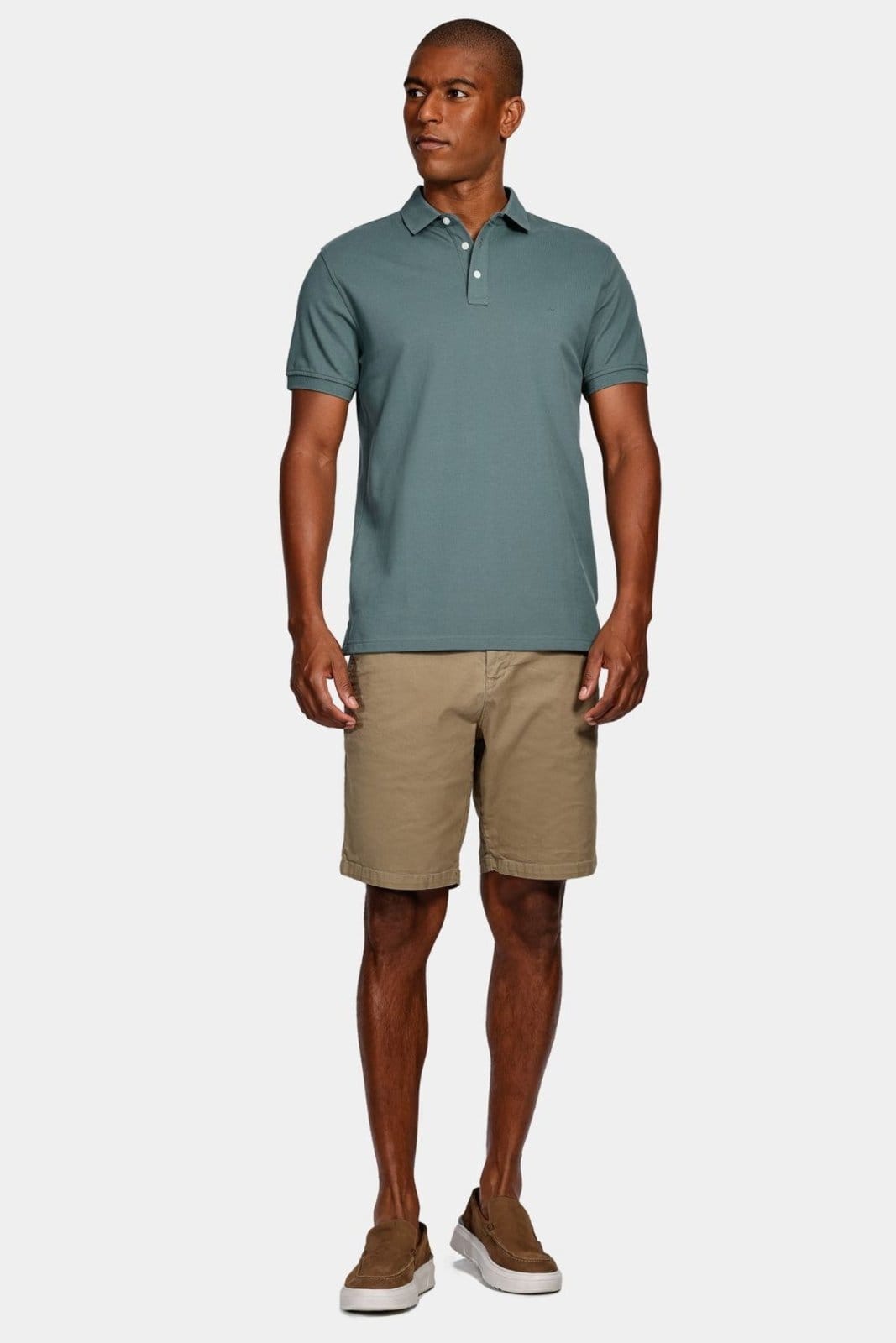 Vista 2 Bermuda Aramis Chino Color Essencial Verde Oliva Aramis incolor verde