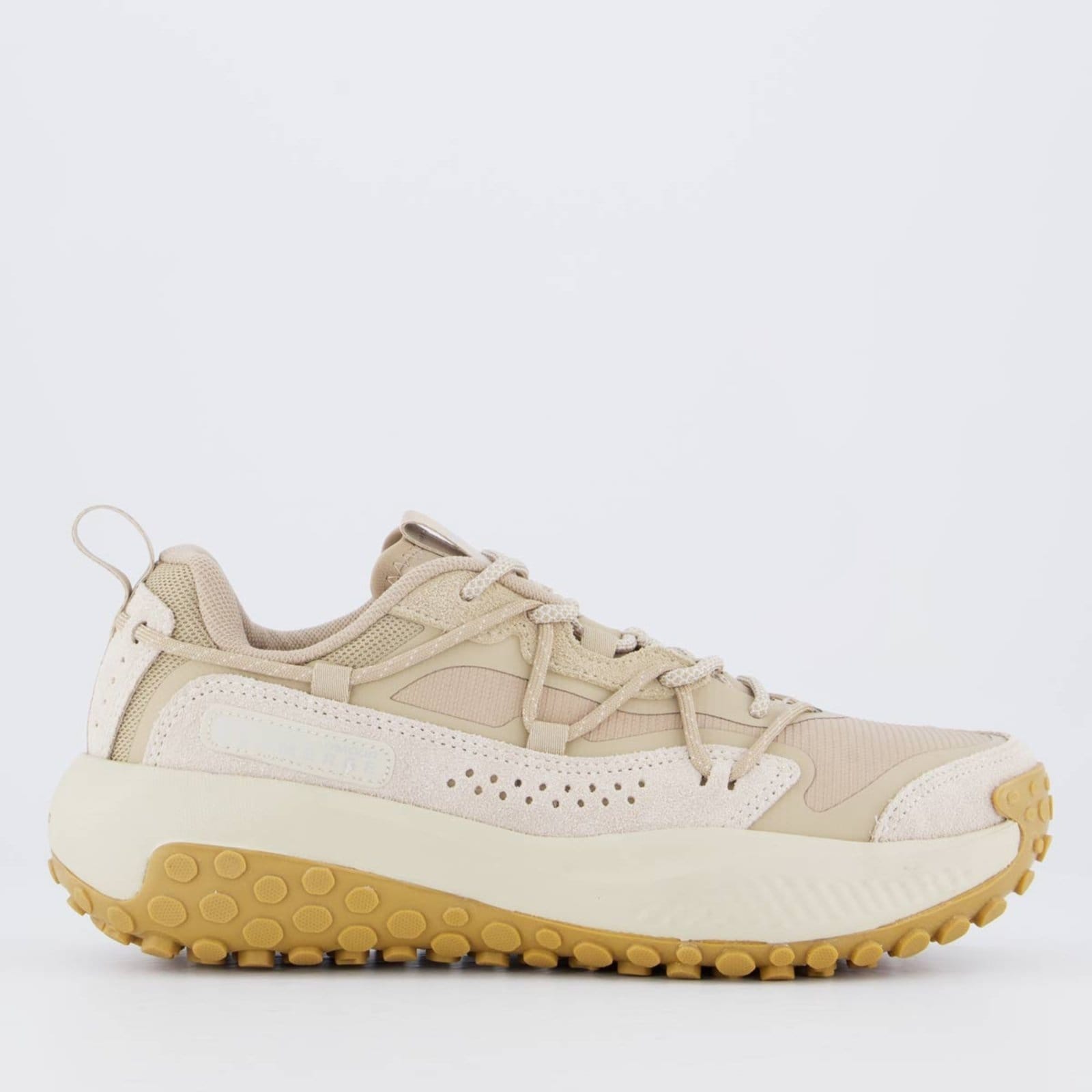 Tênis Under Armour Charged Emerge