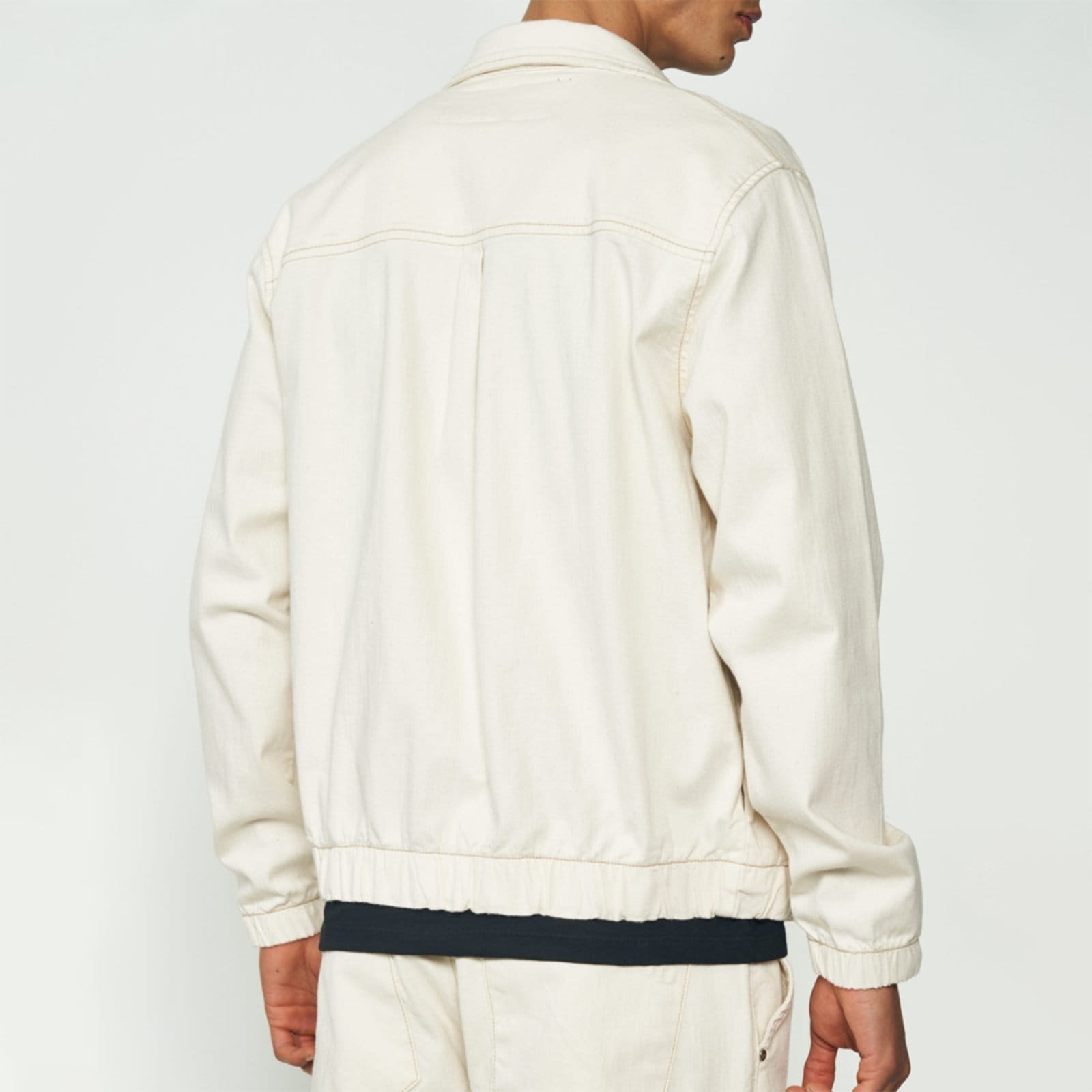 Vista 2 Jaqueta Sarja Colcci Bomber Ou25 Off White Masculino Colcci amarelo white