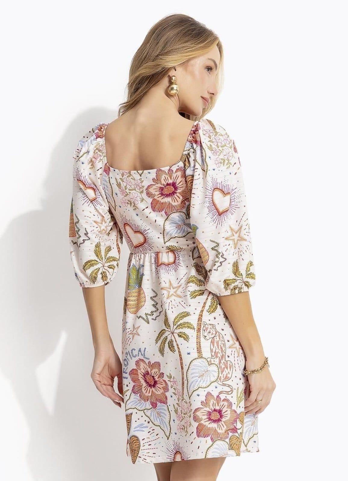 Vista 2 Vestido Em Malha Texturizada Selva Colorida Quintess bege