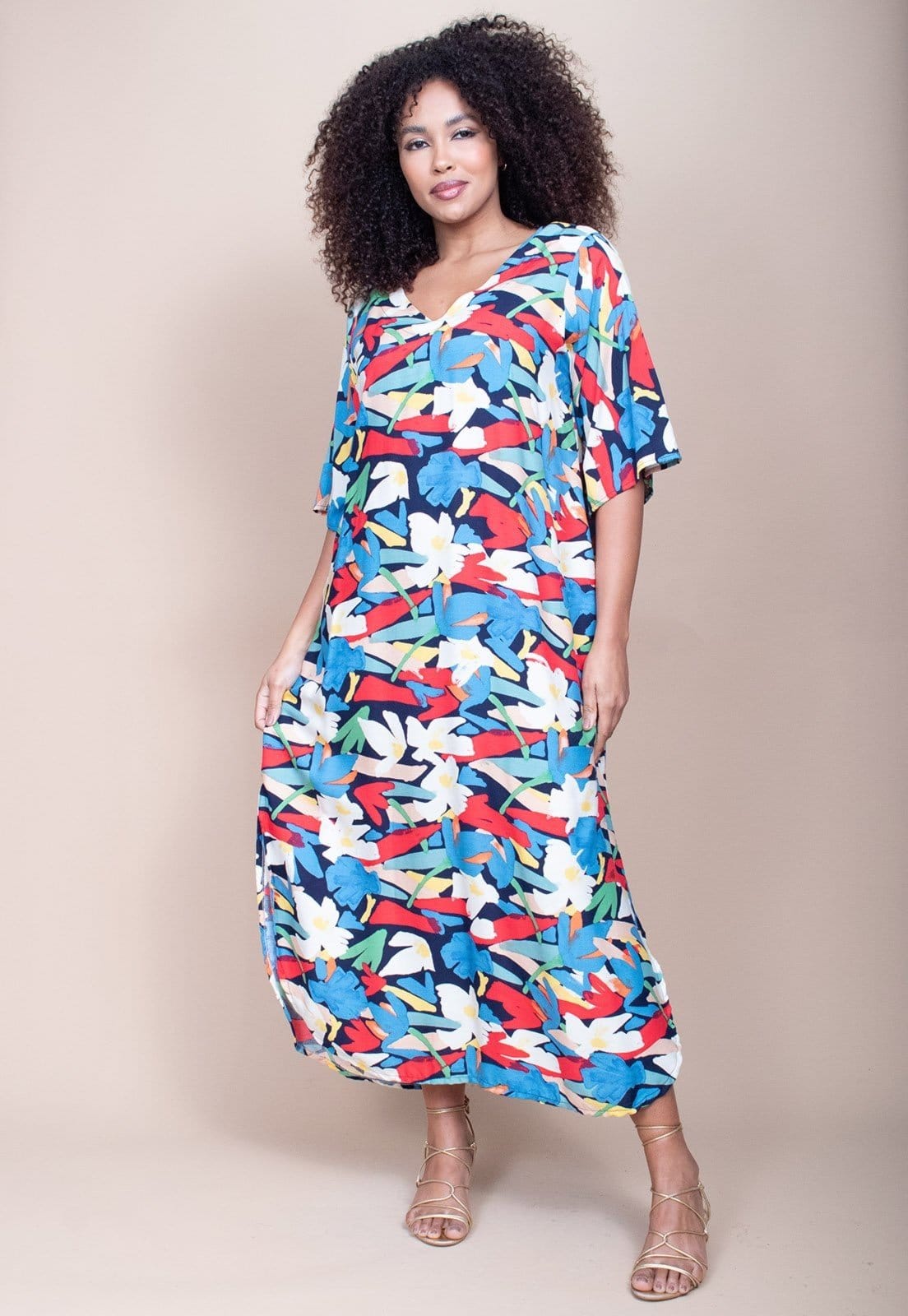 Vestido Cabanafree Midi Abapã Plano com Bolso Estampa Floresce