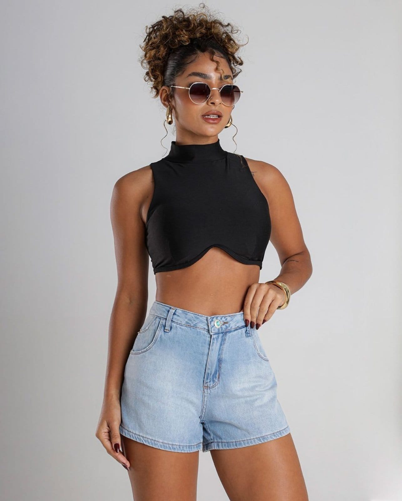 Shorts Mom Feminino Cintura Alta Detalhe Bolso Ana Castela 24360 Clara