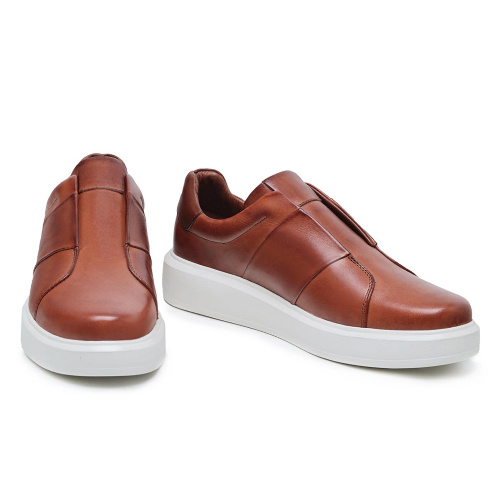 Vista 2 Tênis Slip On Masculino Malbork em Couro e Sola Borracha 5504M Malbork marrom