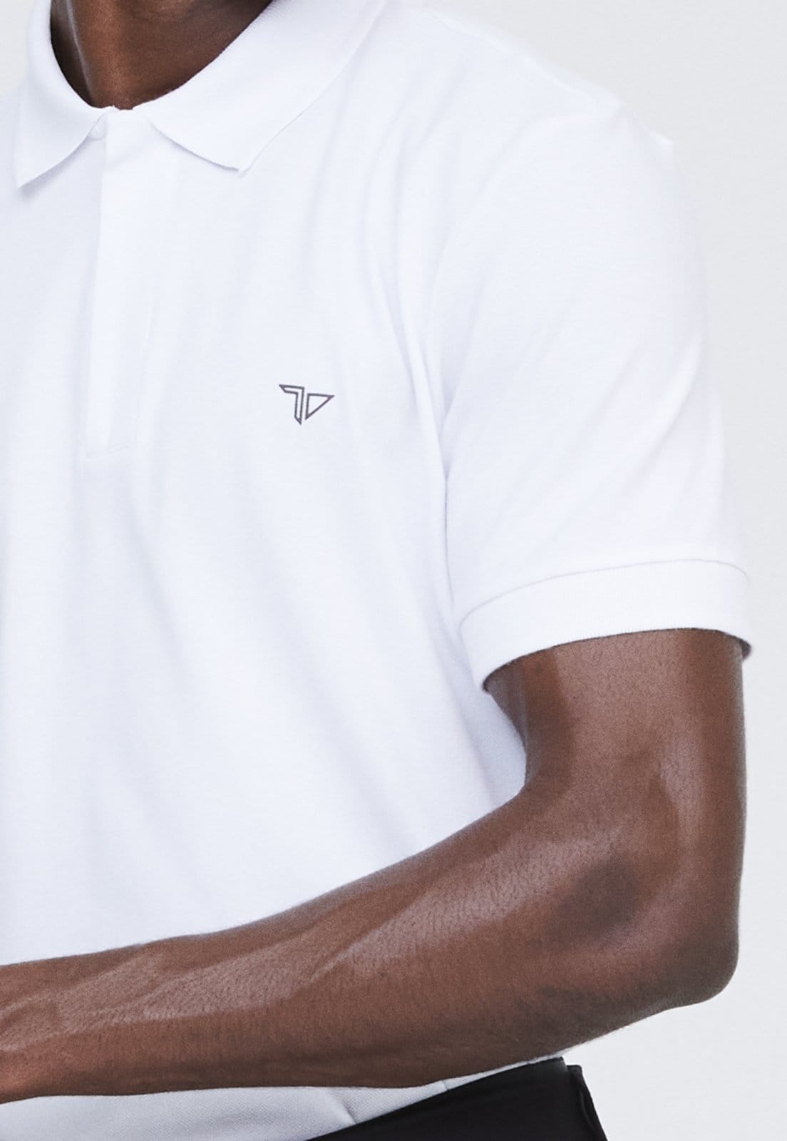 Vista 2 Polo Traymon Slim Piquet Zíper Traymon branco