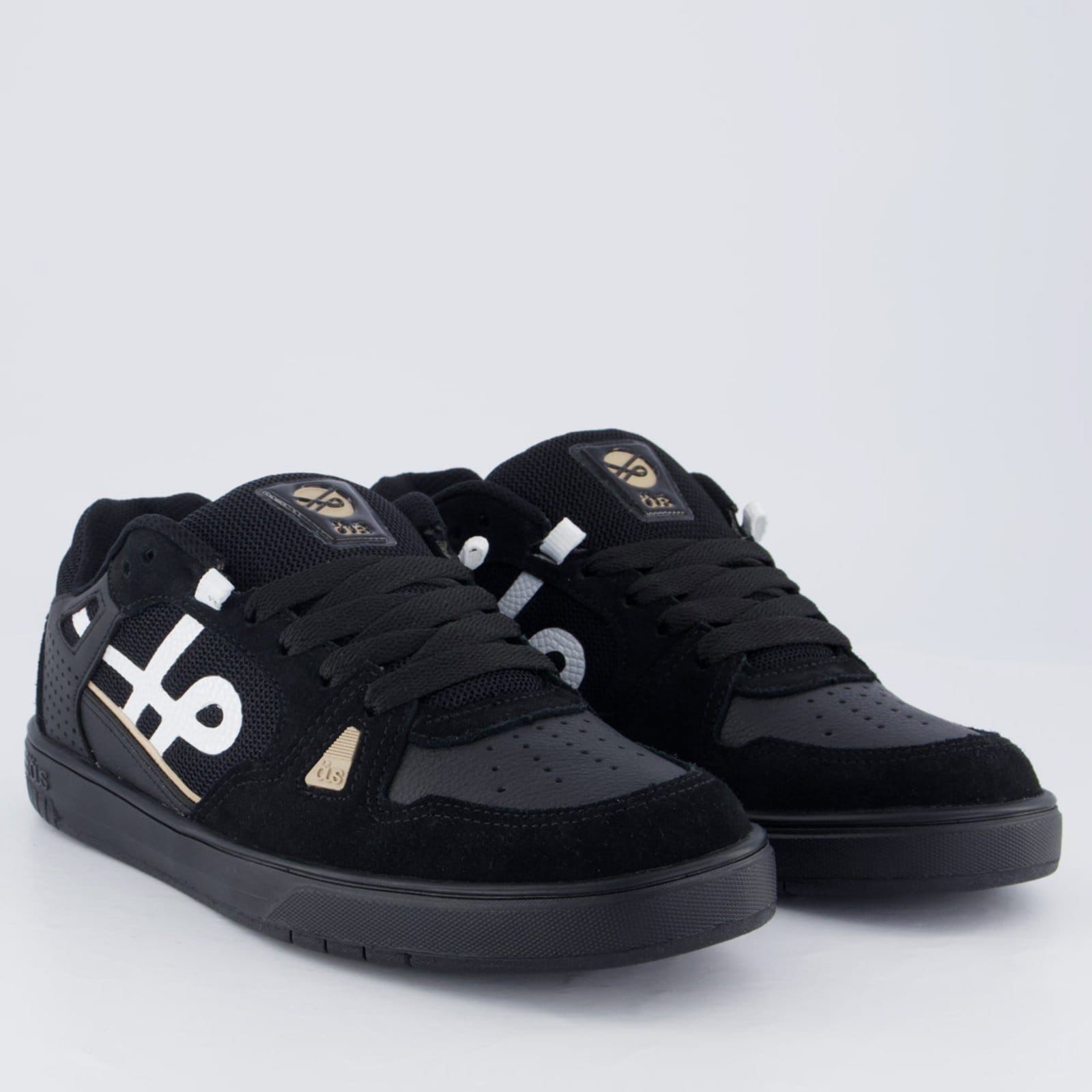 Vista 2 Tênis OUS Essencial 2K ÖUS preto