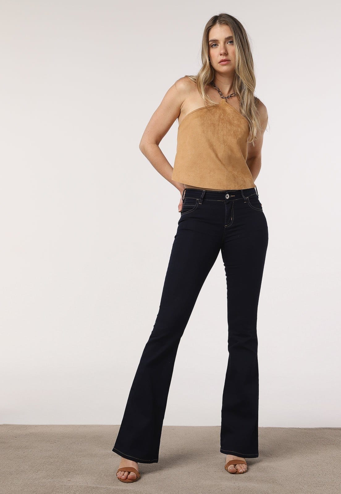 Vista 2 Calça Jeans Colcci Flare Lisa Azul-Marinho Colcci azul marinho