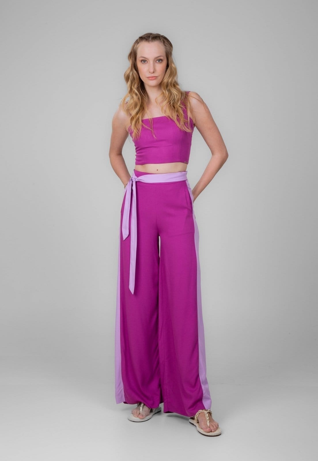 Calça Alfaiataria Traymon Pantalona Uva