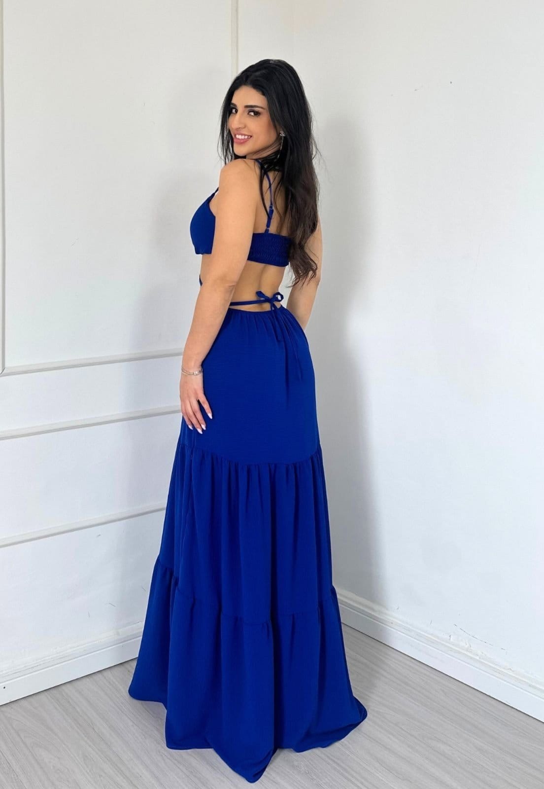 Vista 2 Vestido Longo Amarração Decote em V abertura Lateral Festa Bela Cia do Vestido azul/azul marinho azul