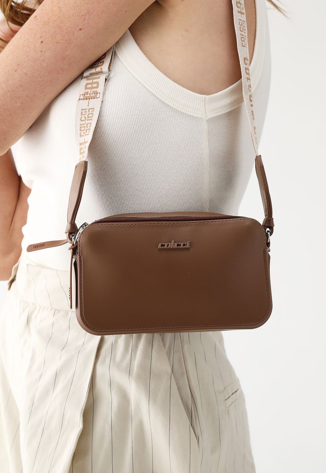 Bolsa Transversal Feminina Colcci Alça Ajustável