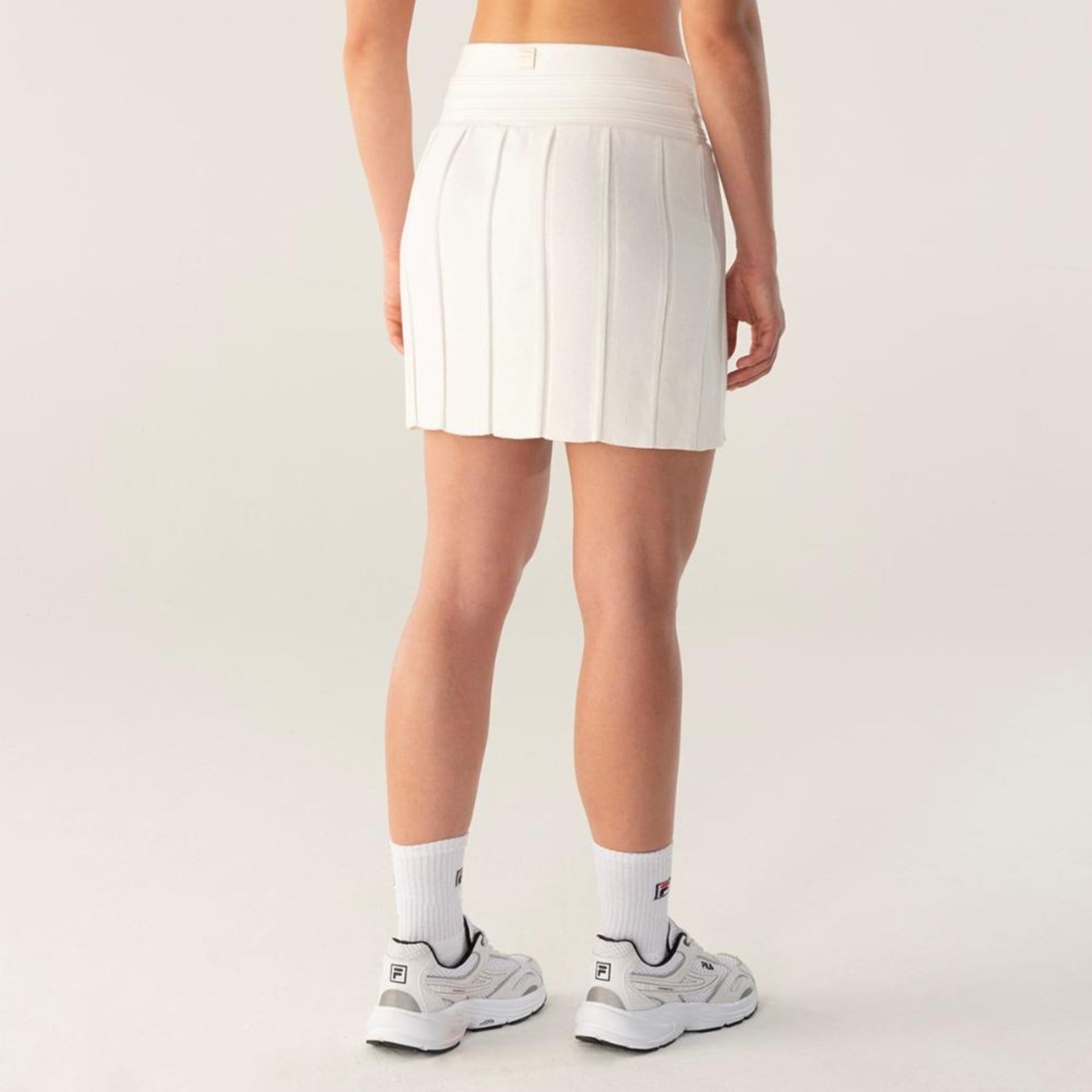 Vista 2 Saia Fila Pleated Gt Feminina Fila incolor