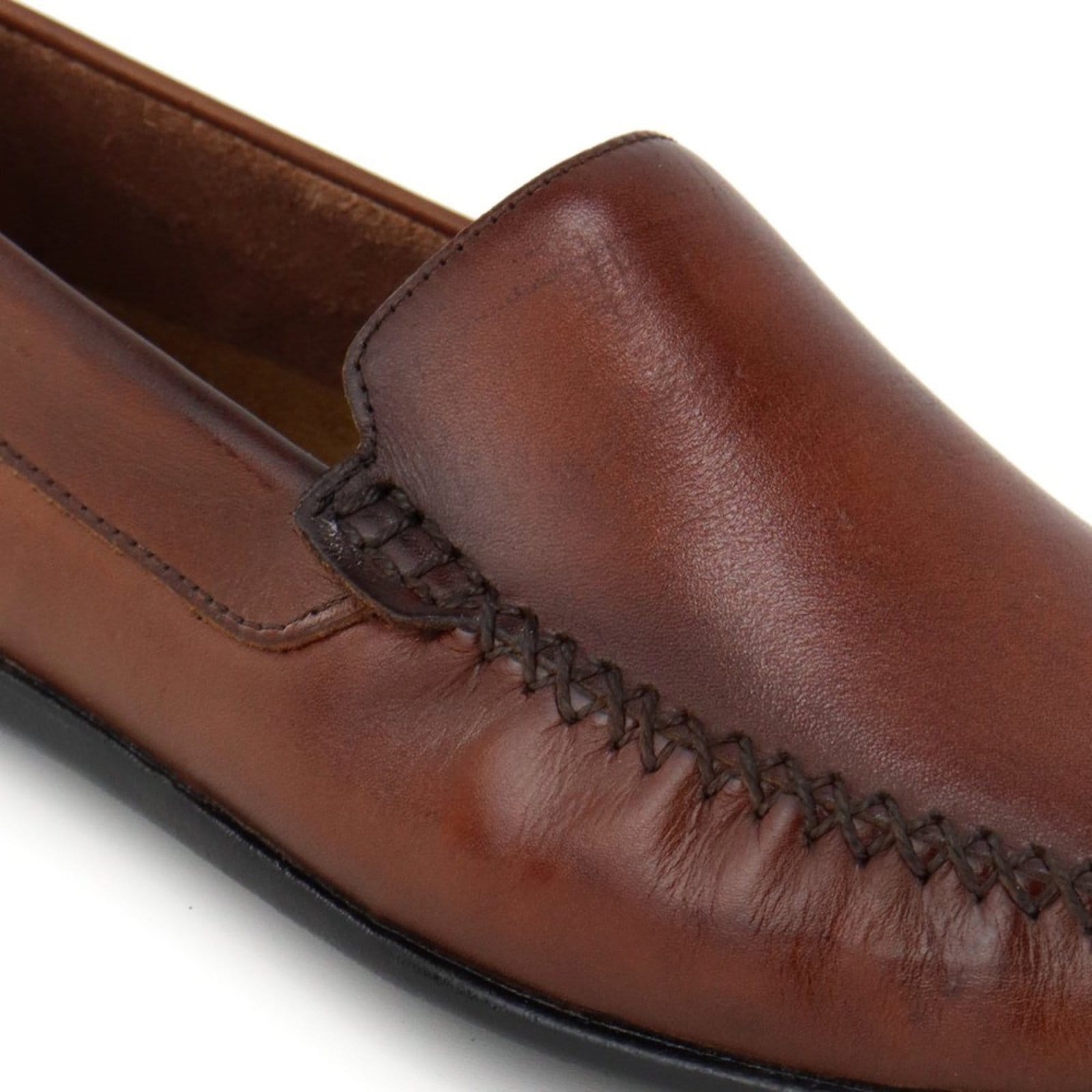 Vista 2 Sapato Mocassim em Couro Masculino Conhaque Bia Ramos marrom