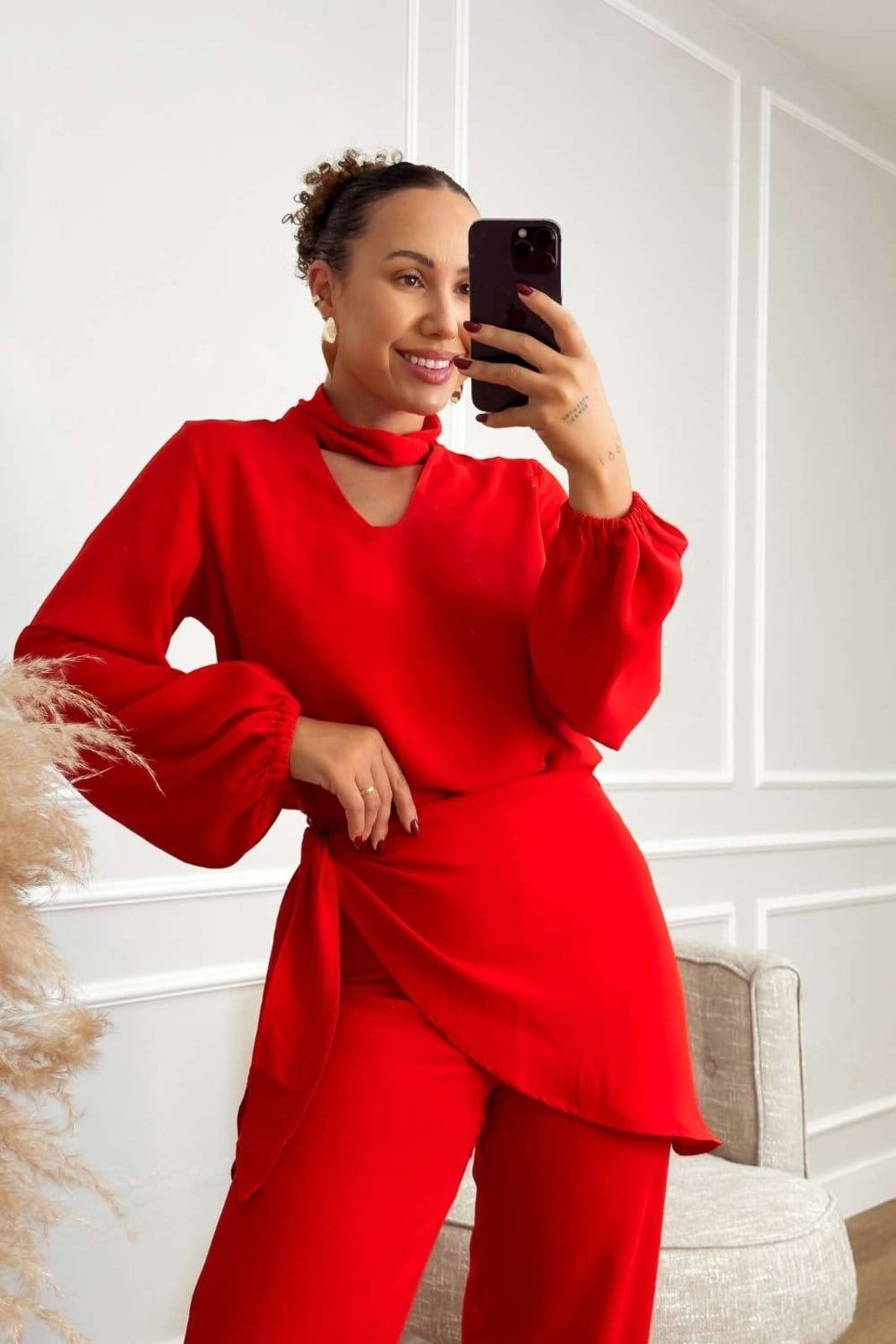 Vista 2 Calça Vanibele Saia Vanibele vermelho