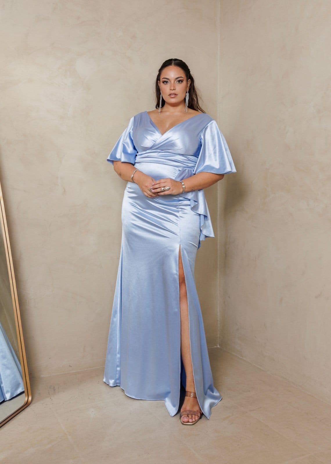 Vestido Longo de Festa Madrinhas Plus Size Decote em V Tubinho Antonys Serenity - 2