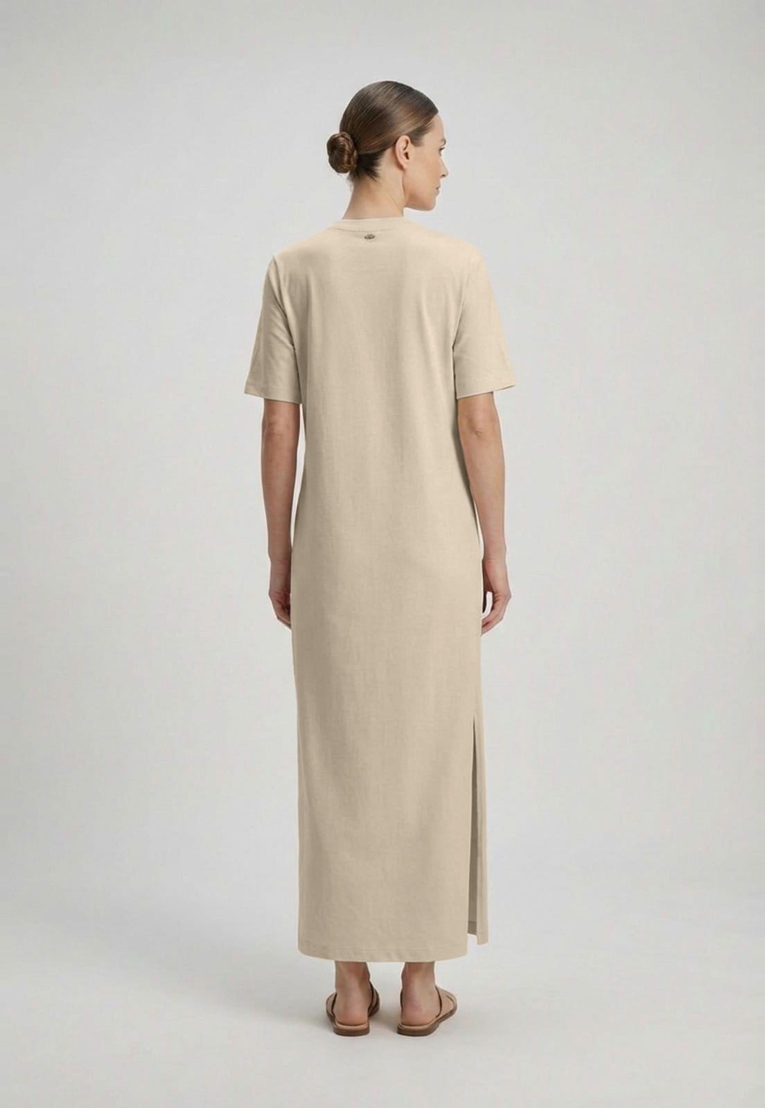 Vista 2 Vestido T-Dress Feminino Lança Perfume Super Midi Off-White Lança Perfume off-white white