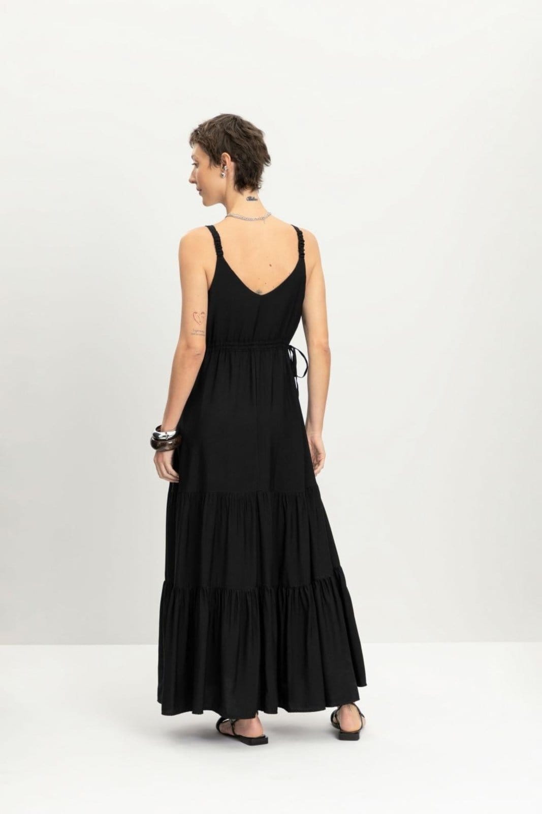 Vista 2 Vestido feminino longo alfaiataria Essendi Essendi preto