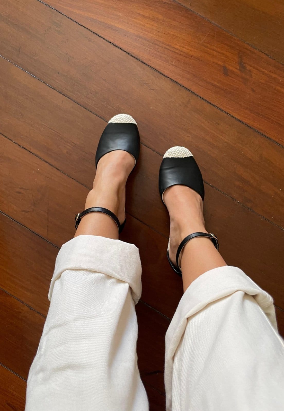 Vista 2 Sandália Plataforma Confort Atalia Shoes Linhão Trançado Napa Preta Bico Fechado Atalia Shoes preto