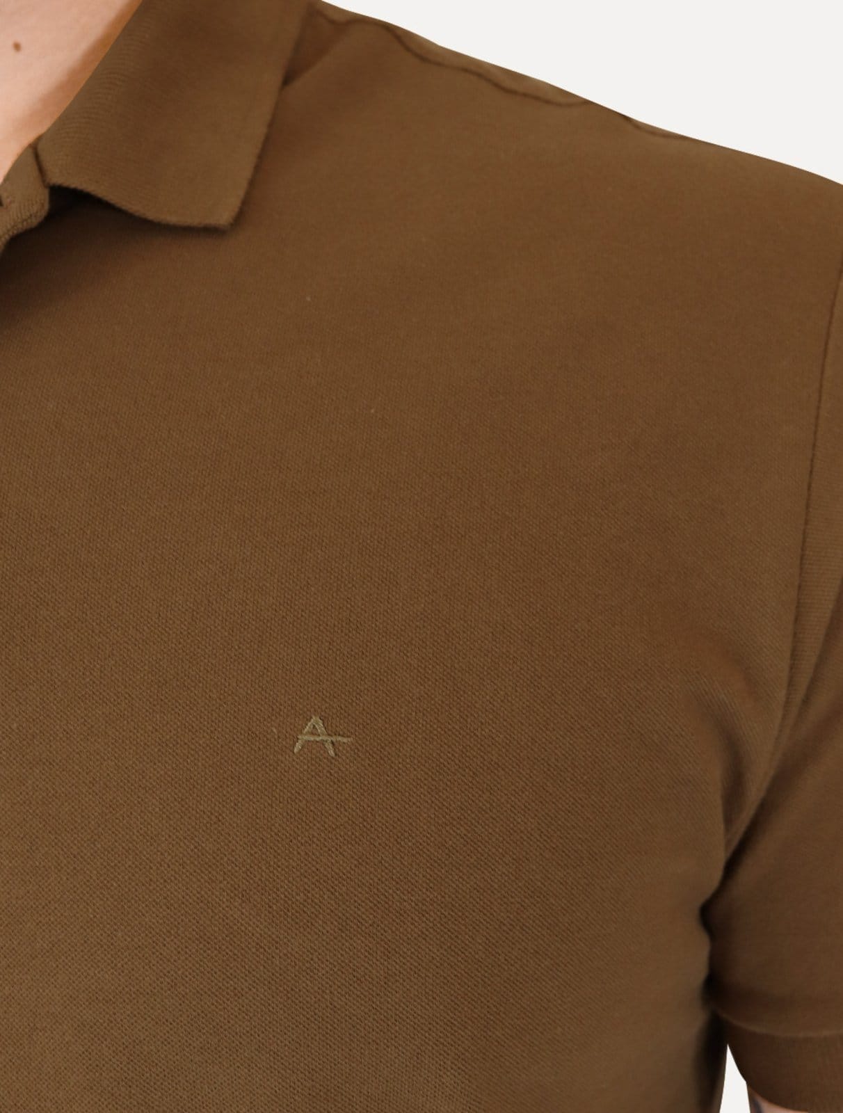 Vista 2 Polo Aramis Masculina Basic Piquet Mono édio Aramis marrom