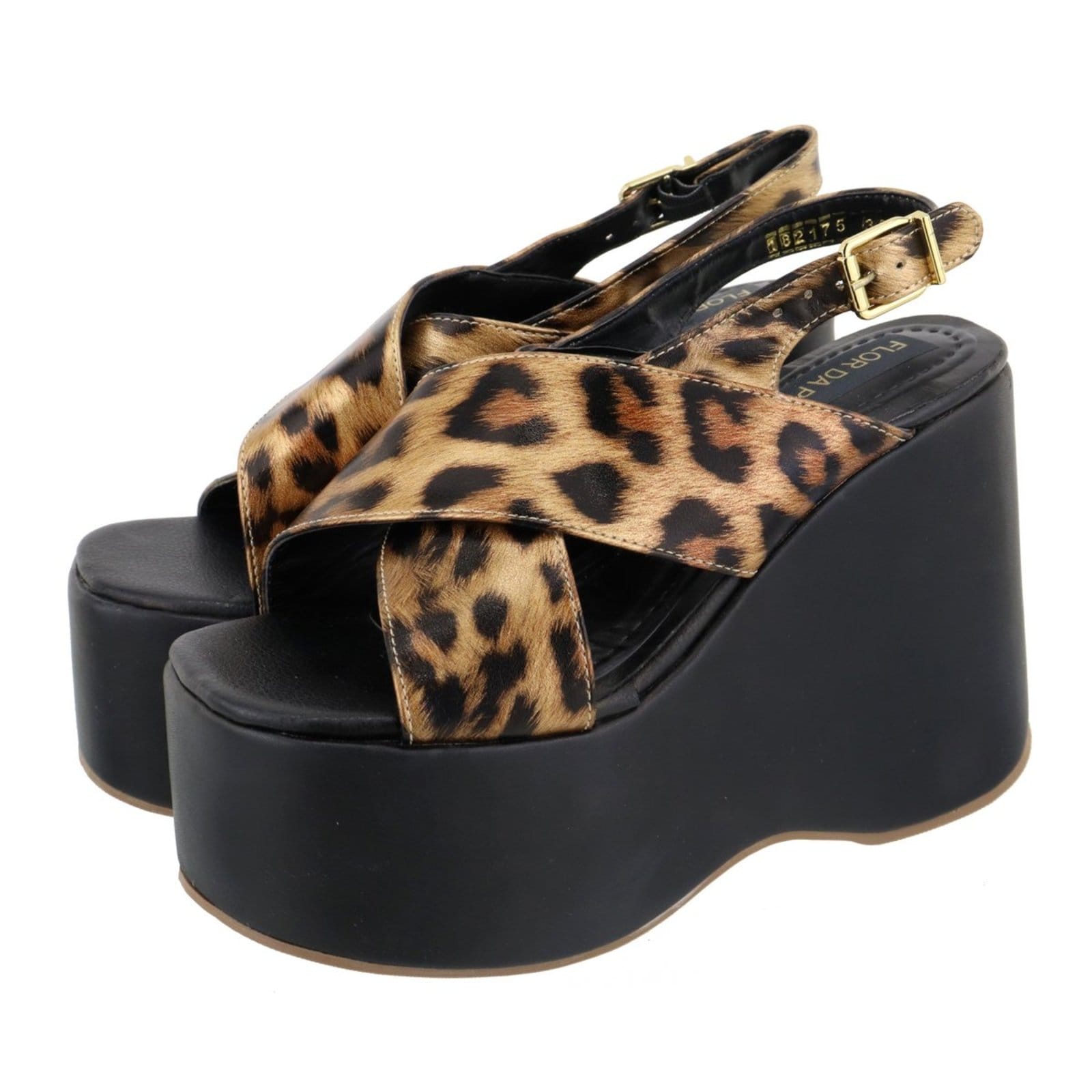 Vista 2 Sandália Anabela Hannah Footwear 182175 Solado Preto e Shine Hannah Footwear onça