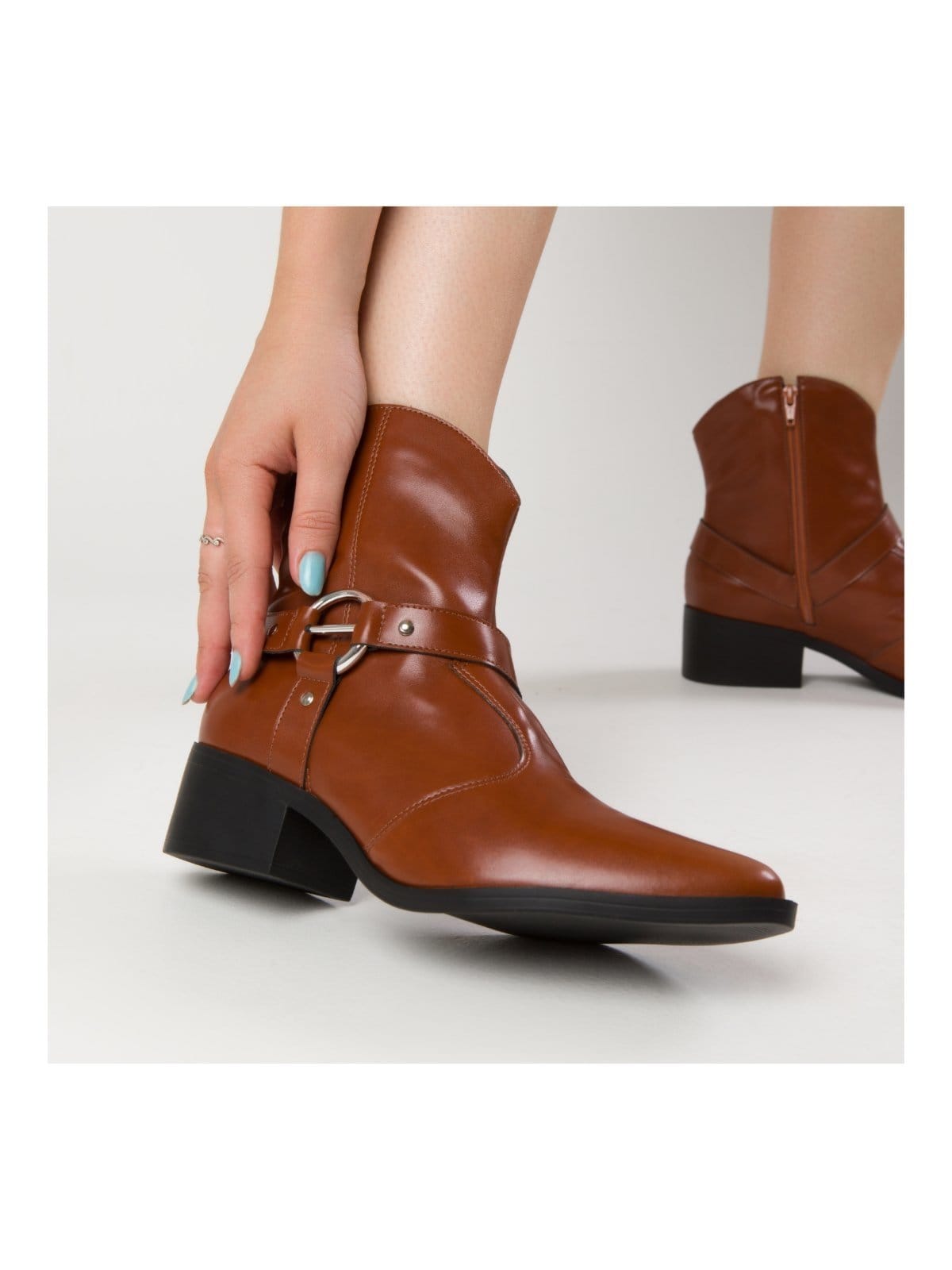 Vista 2 BOTA BETINA DI VALENTINI NAPA Di Valentini marrom