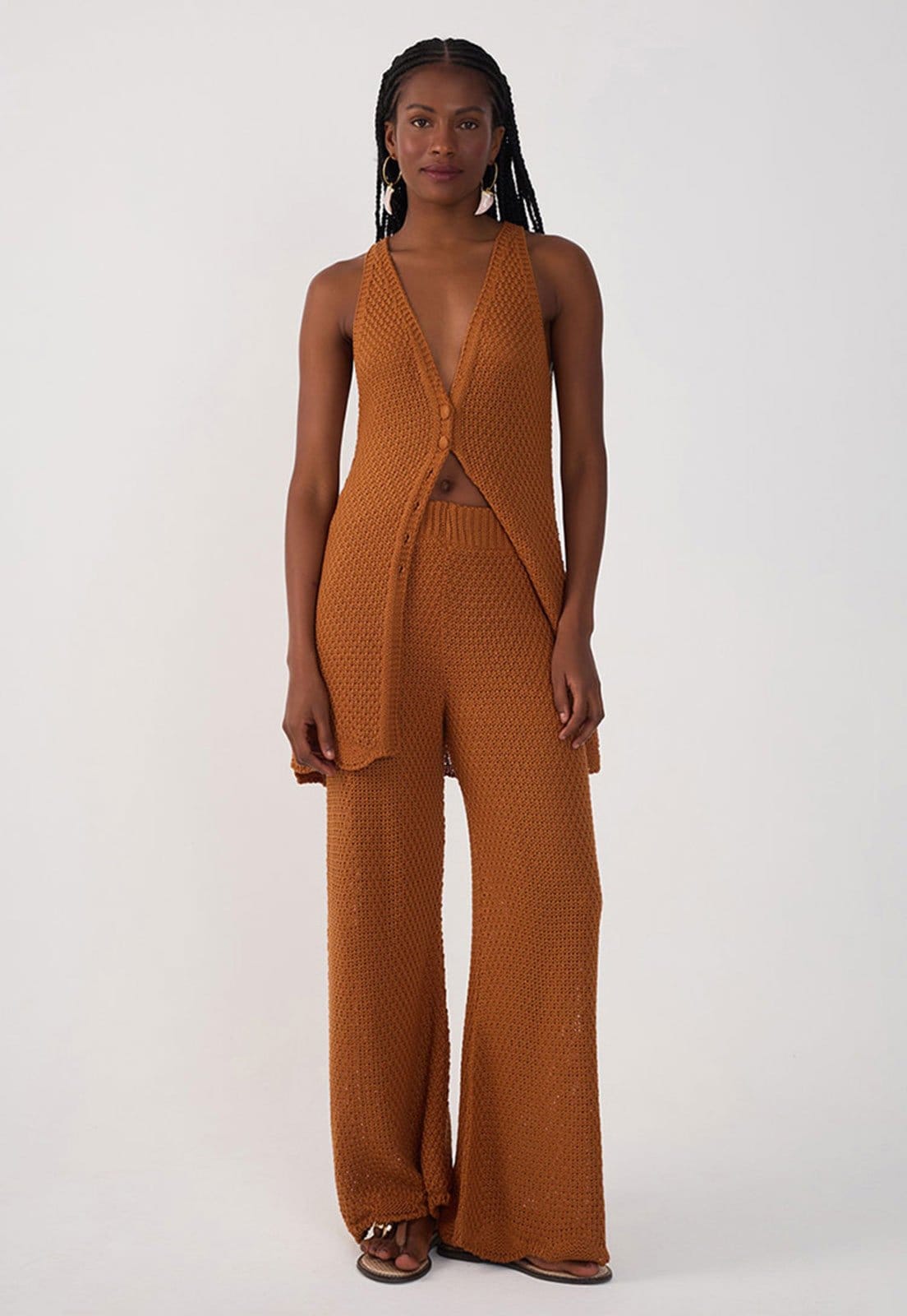 Vista 2 Calça Tricot Dress To Pantalona Barra Ondinha Dress to caramelo